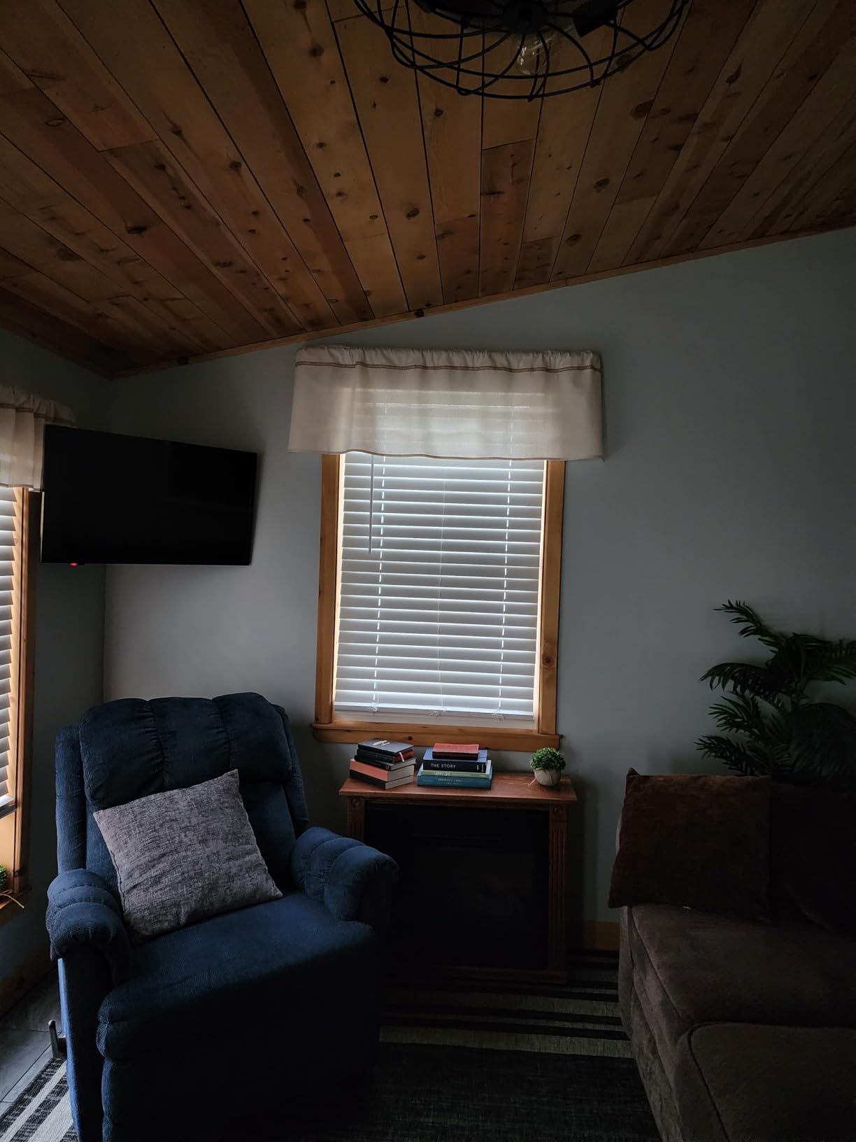 Cordless Faux Wood Blinds, Wooden Blinds for Indoor Windows, Basic White, 74