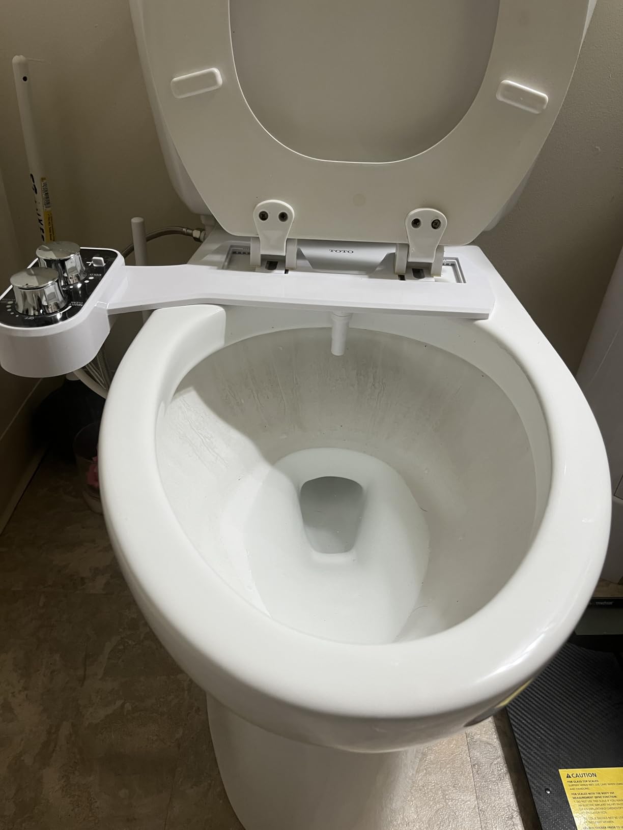 Doolv Hot and Cold Bidet Attachment for Toilet, Warm Water Bidet | Ultra Slim Non-Electric Bidet Attachment, Adjustable Pressure Self-Cleaning Nozzle, Rear & Feminine Wash, Easy Installation customer photo 2