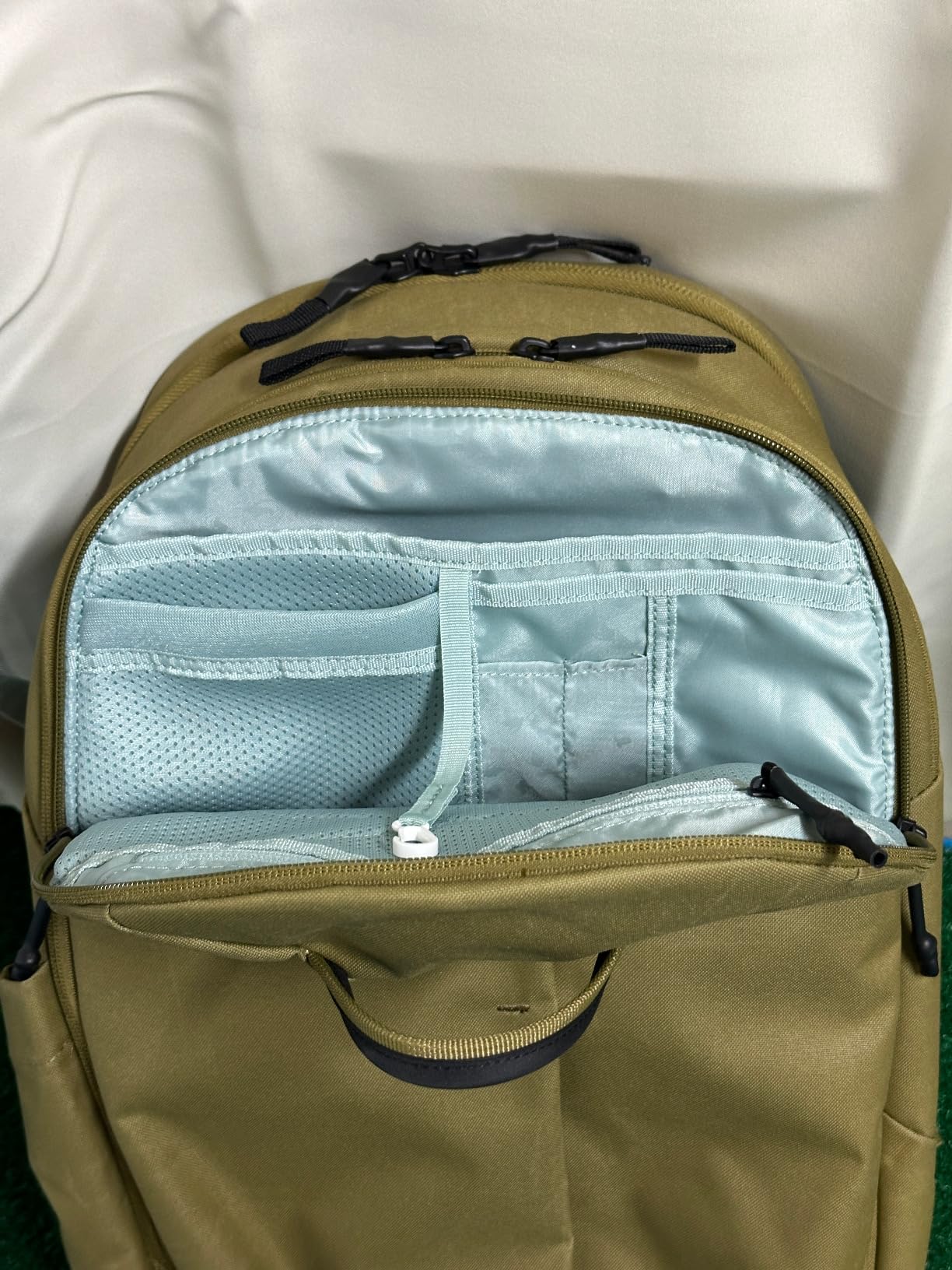 Thule Aion Backpack, Durable Travel Backpack with Laptop Sleeve and Organized Storage Compartments customer photo 1