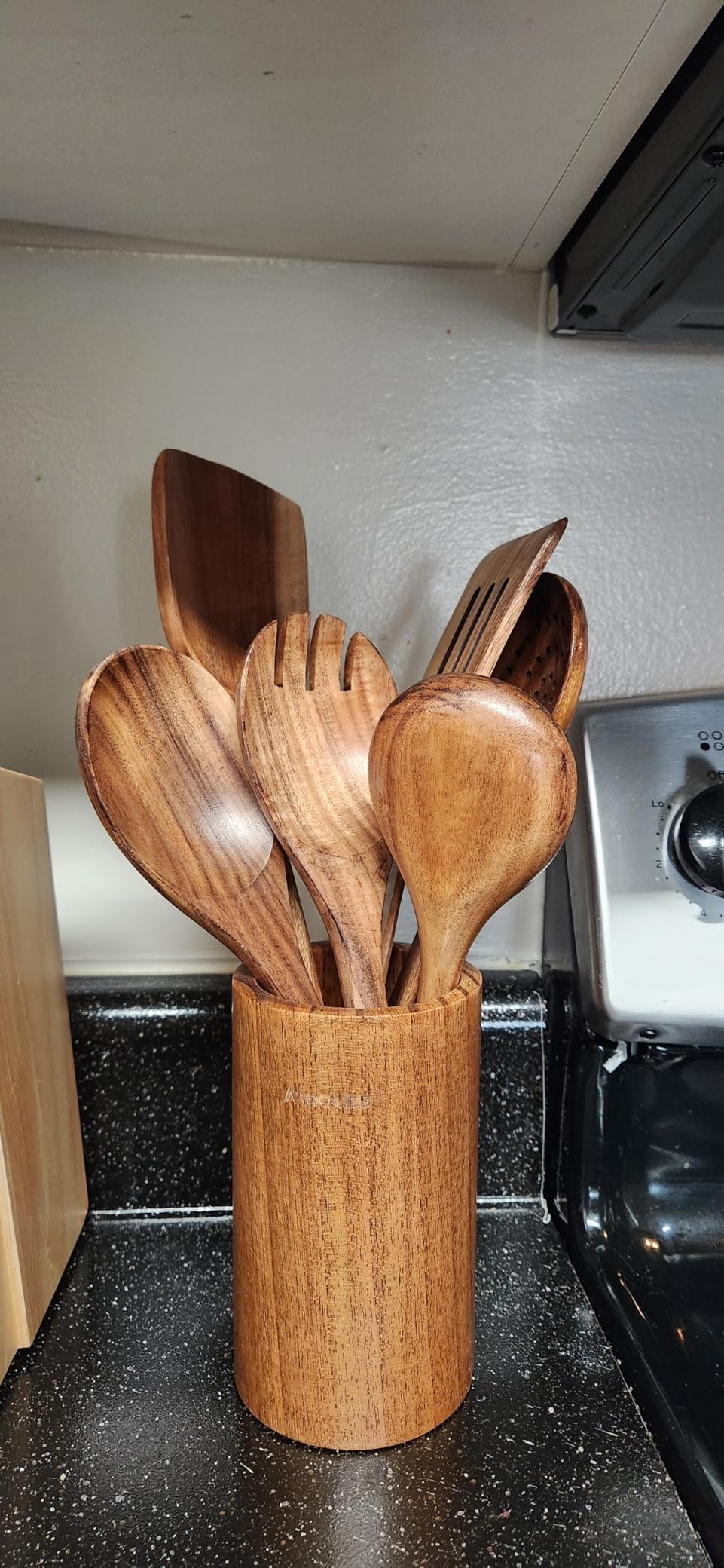 Mooues Wooden Kitchen Utensil Set, 9 Piece Natural Teak with Spoon Rest | Wooden Cooking Utensils with Comfort Grip, Smooth Durable Heat Resistant Cooking Spoons and Utensils Holder for Cooking customer photo 2