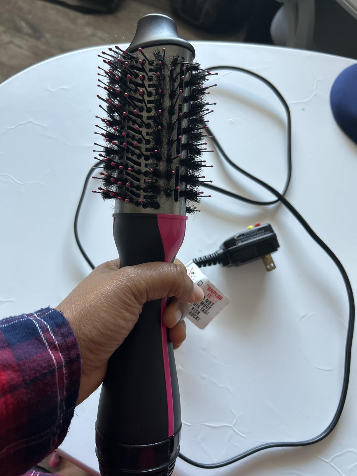 Dimecano Hair Dryer Brush, 4 in 1 One Step Hair Dryer and Styler Volumizer, Professional Hot Air Brush with Negative Ion Anti-frizz Blowout for Drying, Straightening, Salon, Black Pink customer photo 2
