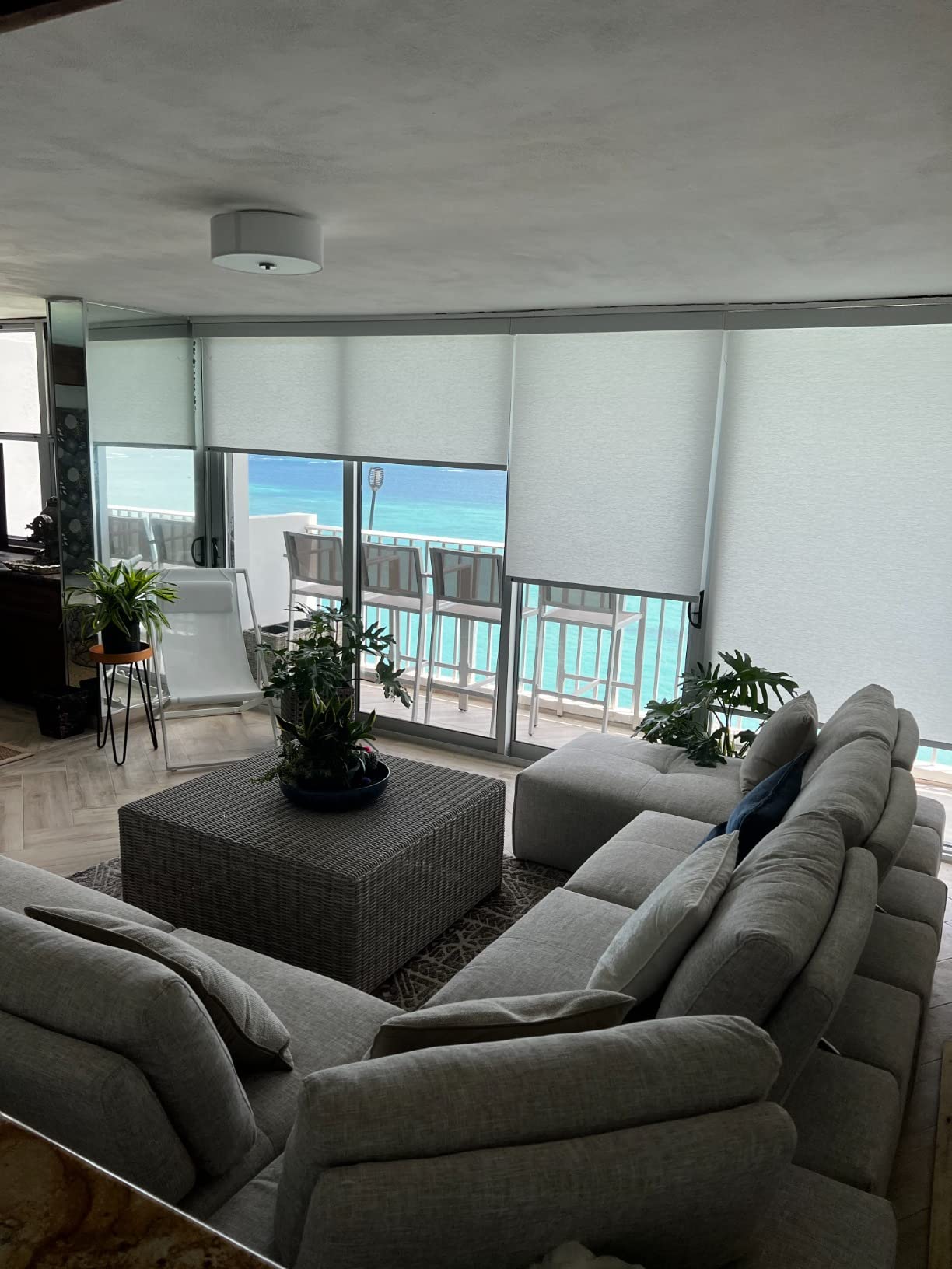 ZSTARR Motorized Blinds with Remote Blackout Smart Roller Blind Custom Size | ZSTARR Motorized Smart Blind for Window with Remote Control, Blackout Roller Shade Custom Size (Full Blackout Black) customer photo 2