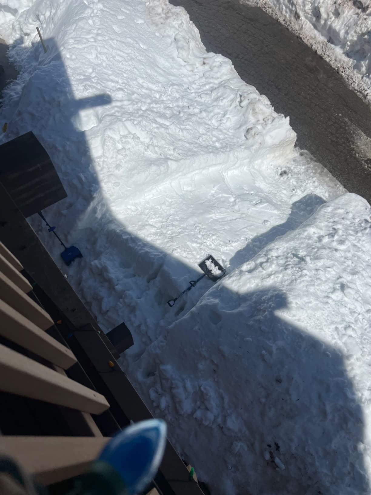 Snow Joe 24V Cordless Snow Shovel Kit with Cover and Scraper, 24V-SS13-TV1 | 13 Clearing Path, 400W Motor, Heavy-Duty Snow & Ice Removal for Driveway & Walkway customer photo 1