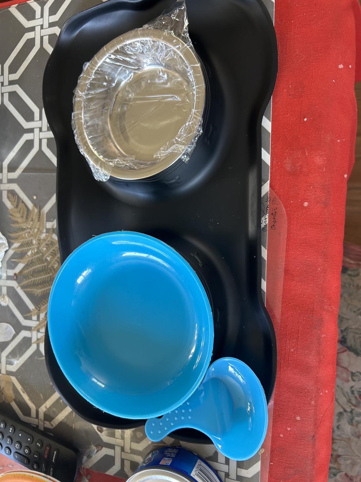 Hubulk Pet Dog Bowls 2 Stainless Steel Dog Bowl with No Spill Non-Skid Silicone Mat + Pet Food Scoop Water and Food Feeder Bowls for Feeding Small Medium Large Dogs Cats Puppies (Small, Turquoise) customer photo 2