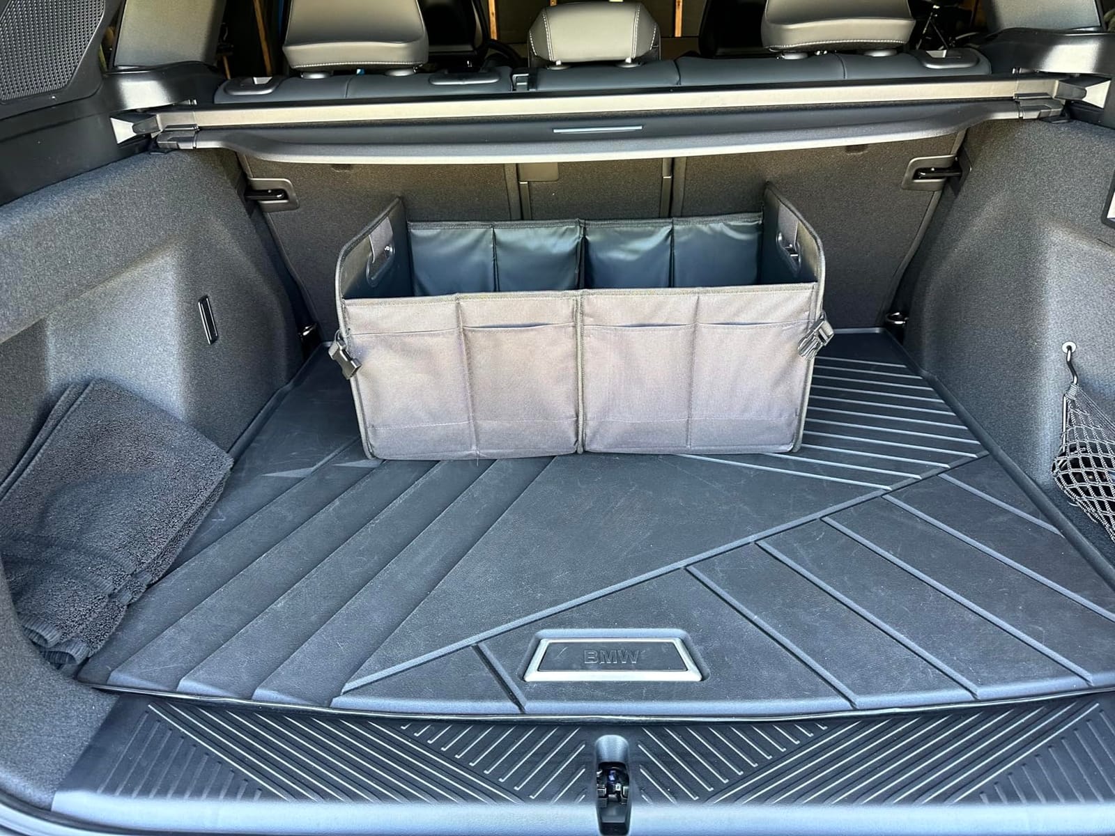 Sposuit Trunk Organizer for Car - 70L Collapsible Sturdy Car Storage, Black customer photo 1
