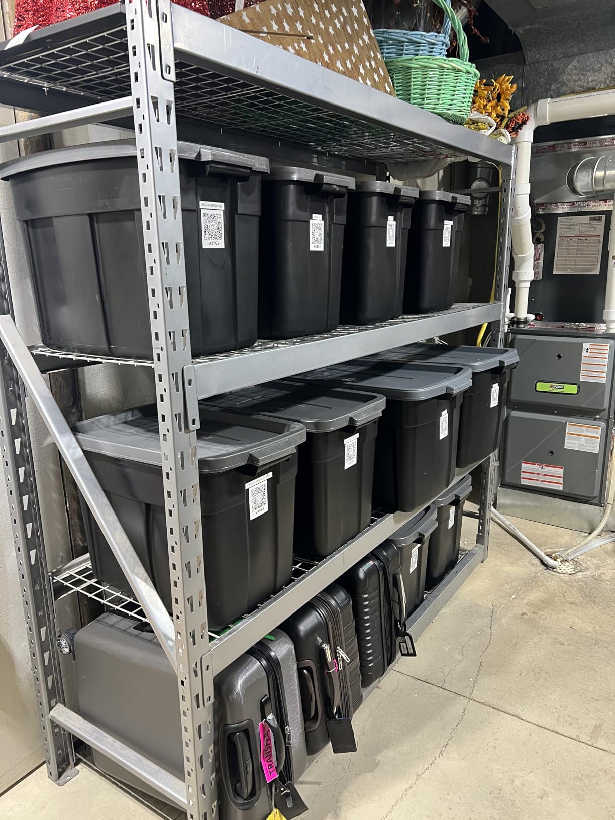 Rubbermaid 6-Pack Heavy Duty Durable 3 GAL Totes for Storage with Snap Lids and Handles, Plastic Storage Bins Stackable Black Gray for Home and Garage (3 GAL - 6 Pack Solid Black and Grey) customer photo 2