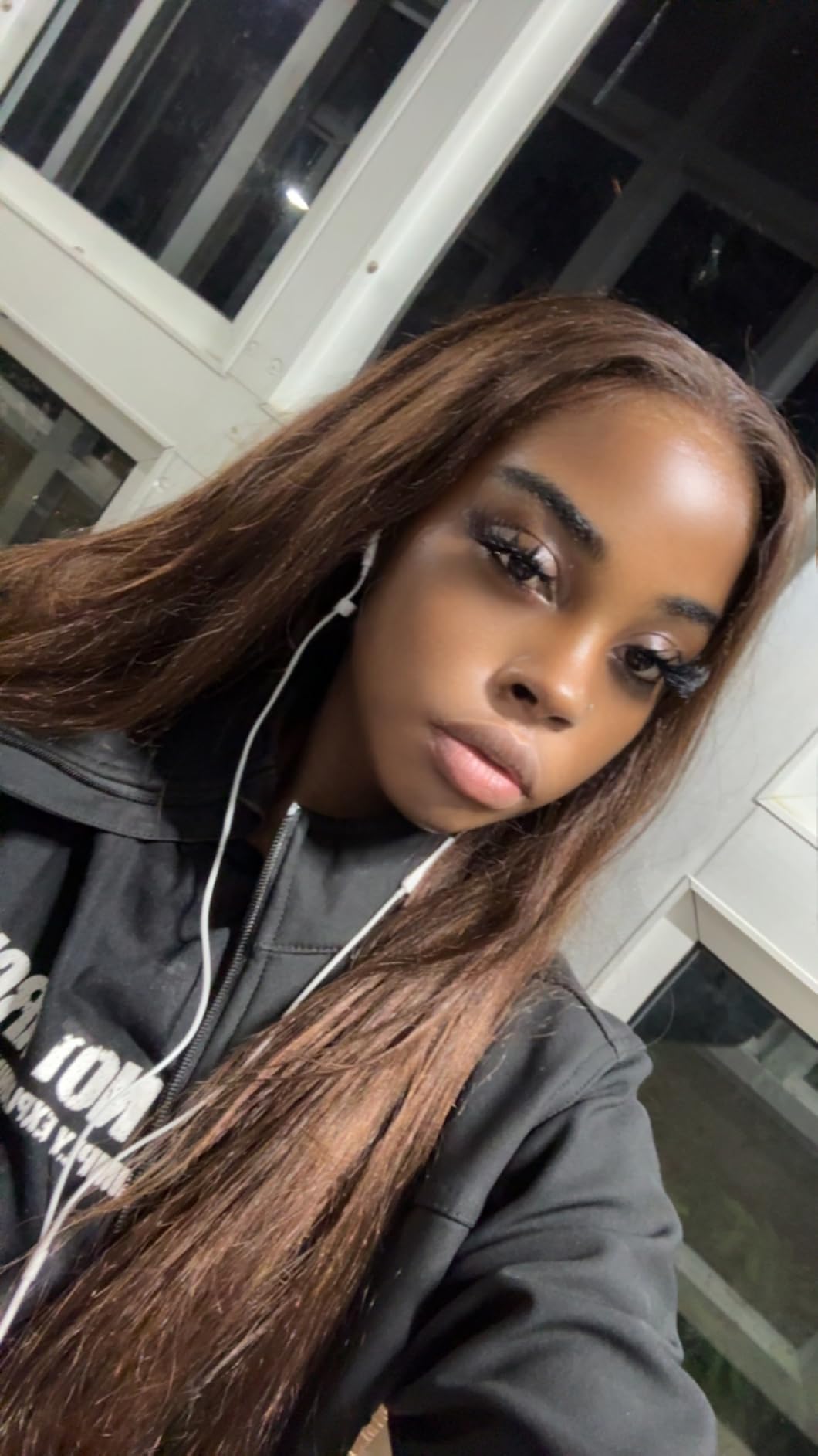 Hermosa Chocolate Brown Lace Front Wigs Human Hair Pre Plucked Pre Bleached | Small Knots 26 Inch 180 Density Straight 13x4 Hd Lace Frontal Human Hair Wig Natural Hairline 4# Brown Wig customer photo 1