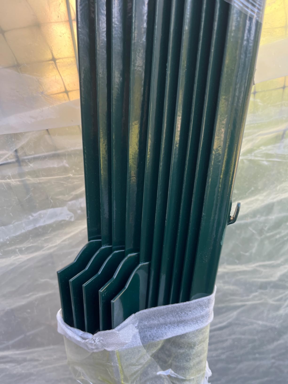 Metal Fence Posts 4 FT, 10 Packs Green Heavy Duty U Posts | No Dig T Posts for Fences Wire Mesh, Perfect for Temporary Fencing, Electric Fence Wire, Corner Anchor customer photo 2