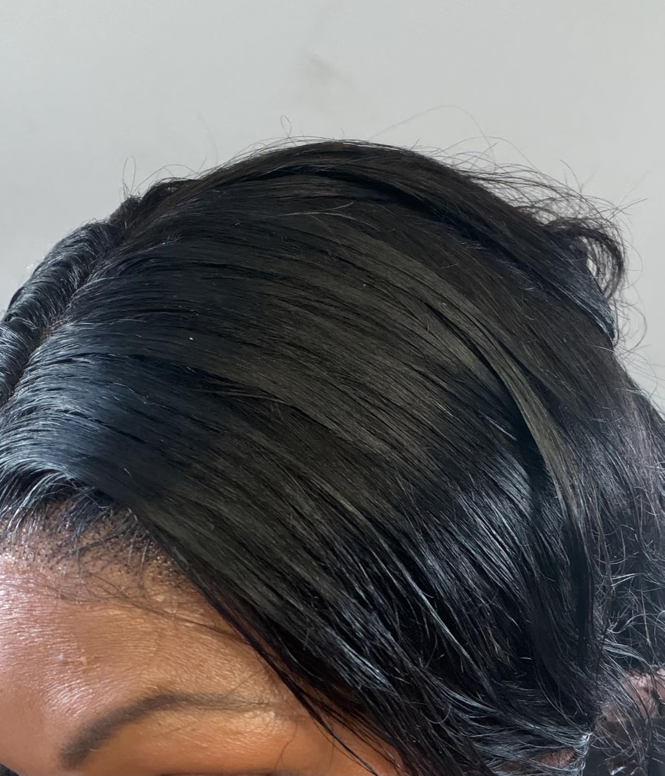 Straight Lace Front Wigs Human Hair 13x4 HD Lace 180 Density 24In Black | Pre Plucked with Baby Hair, Transparent Lace, Soft and Thick, Little Shedding & Tangle, Suit for Daily and Special Occasions customer photo 1