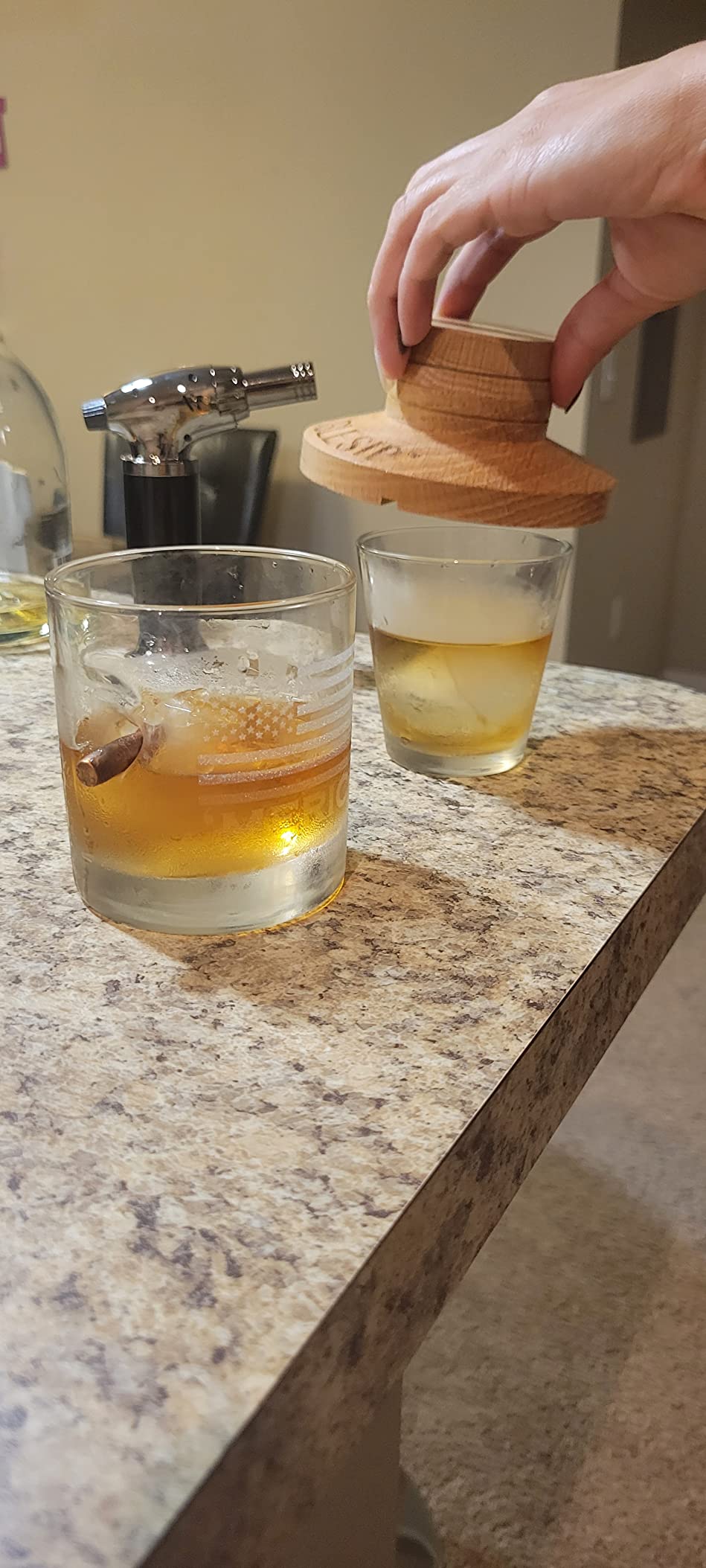 NOBLESIP® Whiskey Bourbon Cocktail Smoker Kit 𝗣𝗥𝗘𝗠𝗜𝗨𝗠 Smoky 100% Natural American Oak Wood. Easy Craft Smoked Old Fashioneds at Home Like a pro. Bar Gift Box (Original - not Engraved) customer photo 1