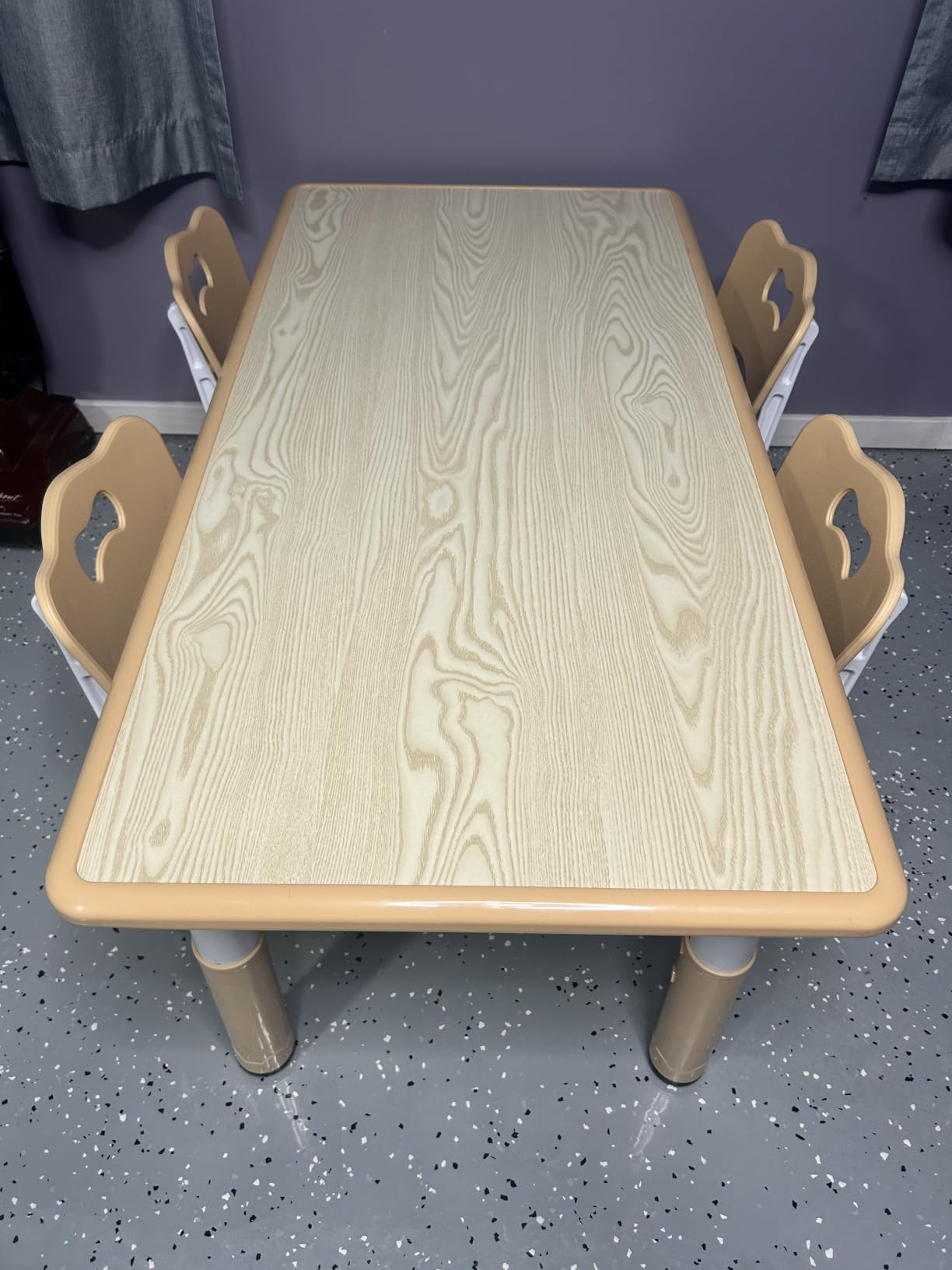 Brelley Height Adjustable Toddler Table and 4 Chairs Set, Beige customer photo 1