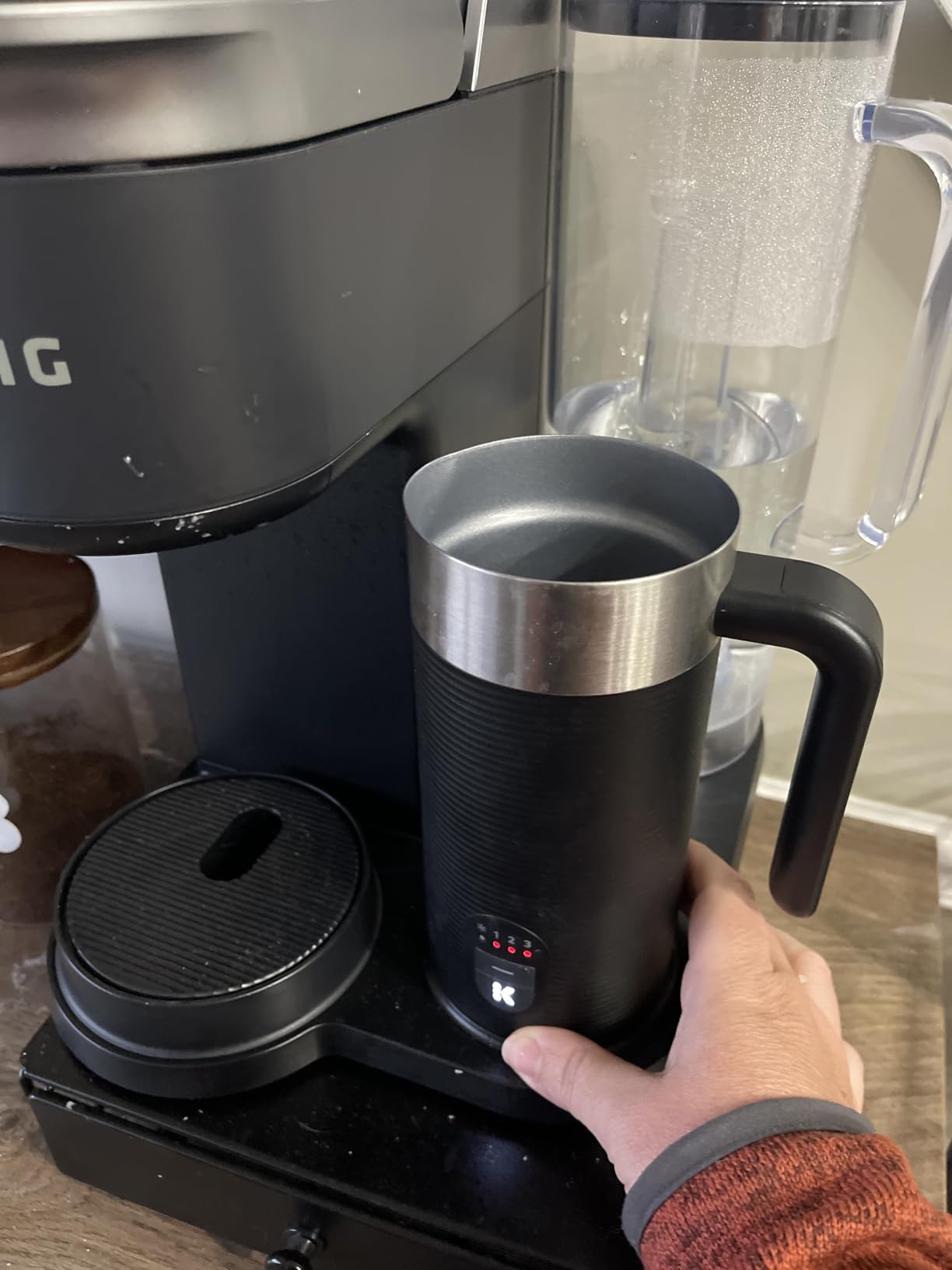 Keurig K-Café SMART Single Serve Coffee Maker with WiFi Compatibility, Latte and Cappuccino Machine with Built-In Frother, 6 Brew Sizes, Black customer photo 2