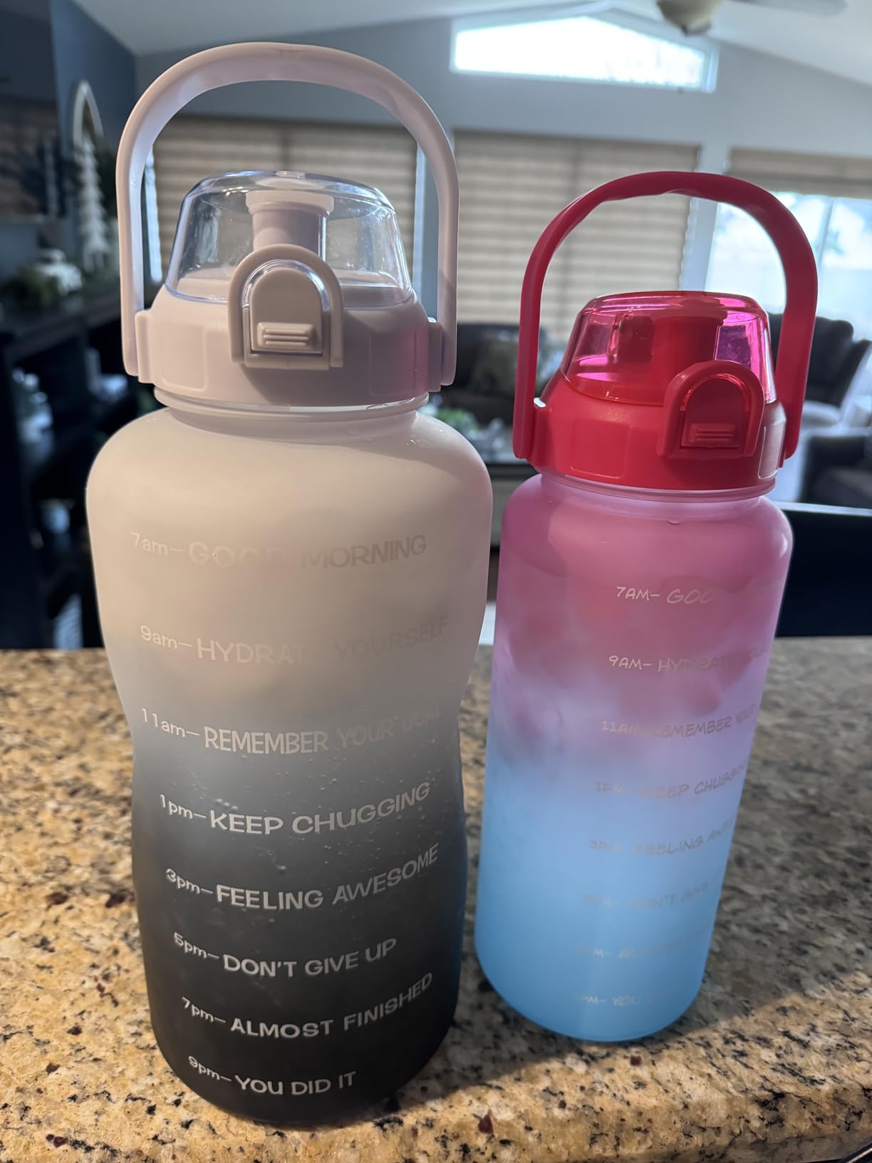 Motivational Water Bottle with Time Marker, Half Gallon Water bottle with Straw 64 oz/2.2L Gym Water Bottle, Achieve All-Day Hydration SpillProof, BPA FREE customer photo 2