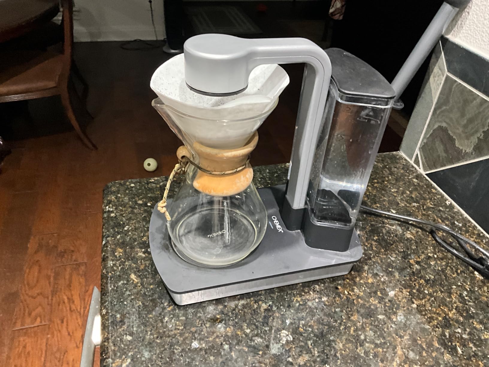 Chemex Ottomatic Automatic Coffee Maker Set, 40 oz, Includes 6 Cup Carafe | Automatic Pour Over Brewer, Hot and Iced Coffee, Complete Set, Limited 1-Year Warranty customer photo 2