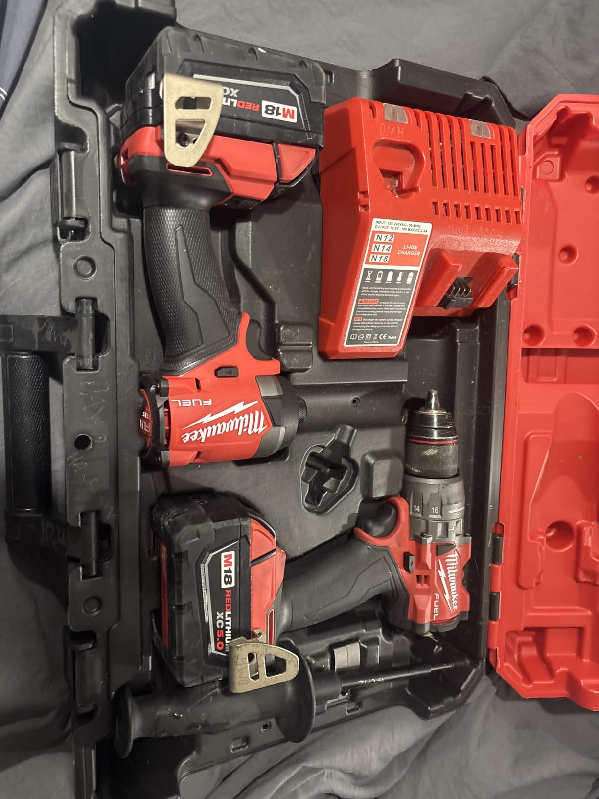Milwaukee Electric - M18 Fuel 1/4 HEX Impact Driver customer photo 1