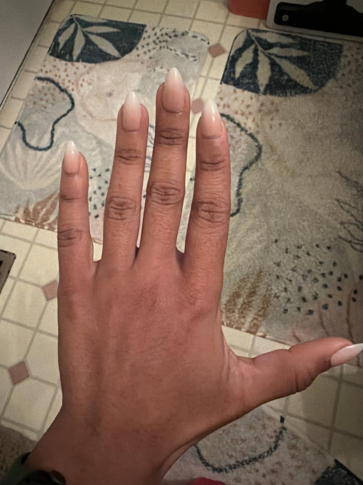 BTArtbox Press On Nails, Vanilla Cream Almond, Medium Almond, Ombre, 32Ct customer photo 2