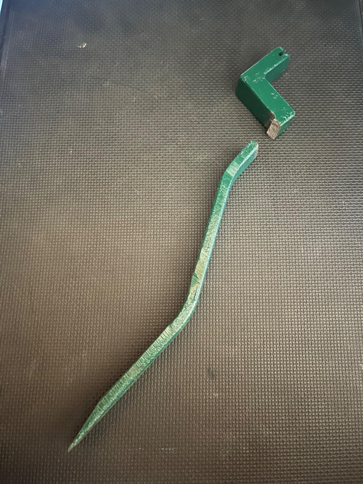 Roof Shingle Removal Tool Heavy Duty Nail Pry Bar for Roofing Repair 2 In 1 Design Nail Puller and Shingle Installer Tool customer photo 2