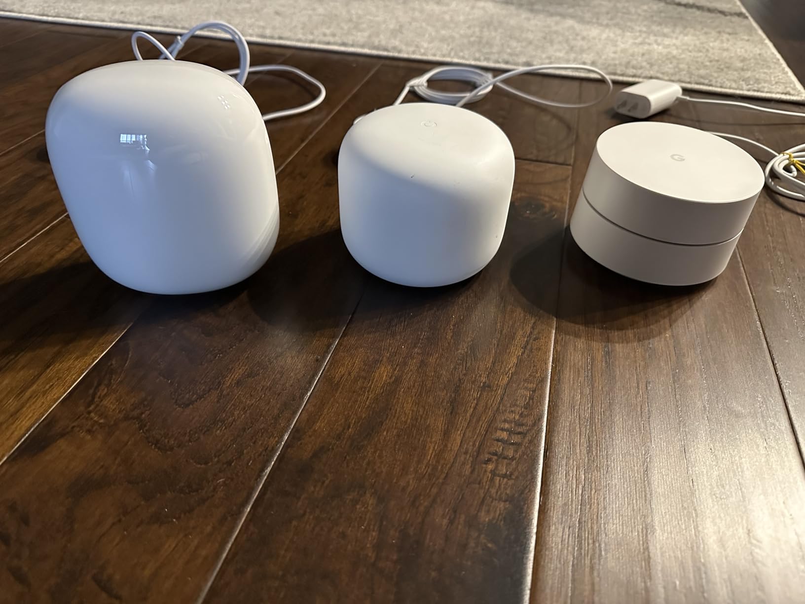 Google Nest WiFi Pro - 6E - Reliable Home Wi-Fi System with Fast Speed and Whole Home Coverage - Mesh Router - 3 Pack - Snow customer photo 2