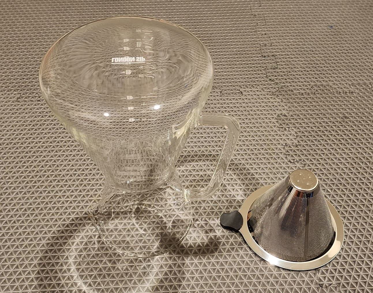 The London Sip Pour Over Coffee Maker Set, Includes Stainless Steel Gooseneck Kettle, 1200ml Glass Carafe with Reusable Stainless Steel Filter, and 2 Tablespoon Coffee Scoop customer photo 1