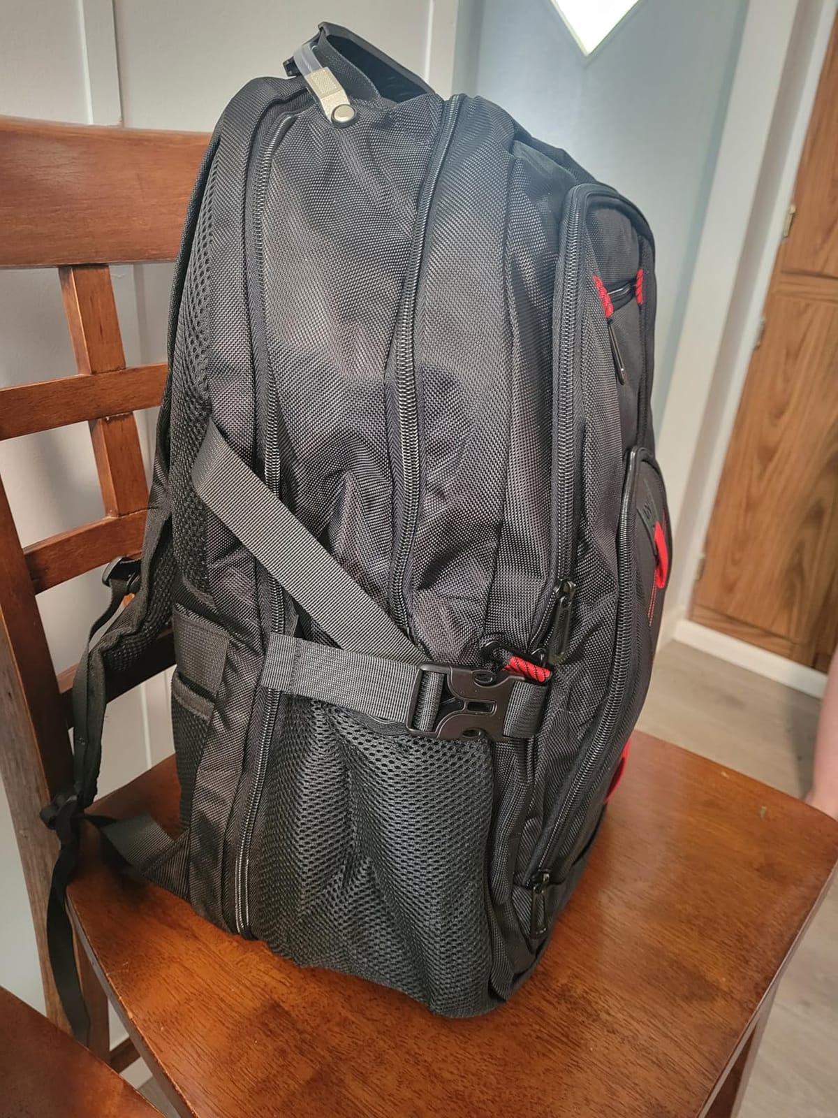 ANTERK Extra Large Travel Laptop Backpack 17.3 In Carry on Backpack for Men | Travel Backpack Anti Theft Water Resistant College Bussiness TSA Airline Approved Work Computer Backpack, Black customer photo 1