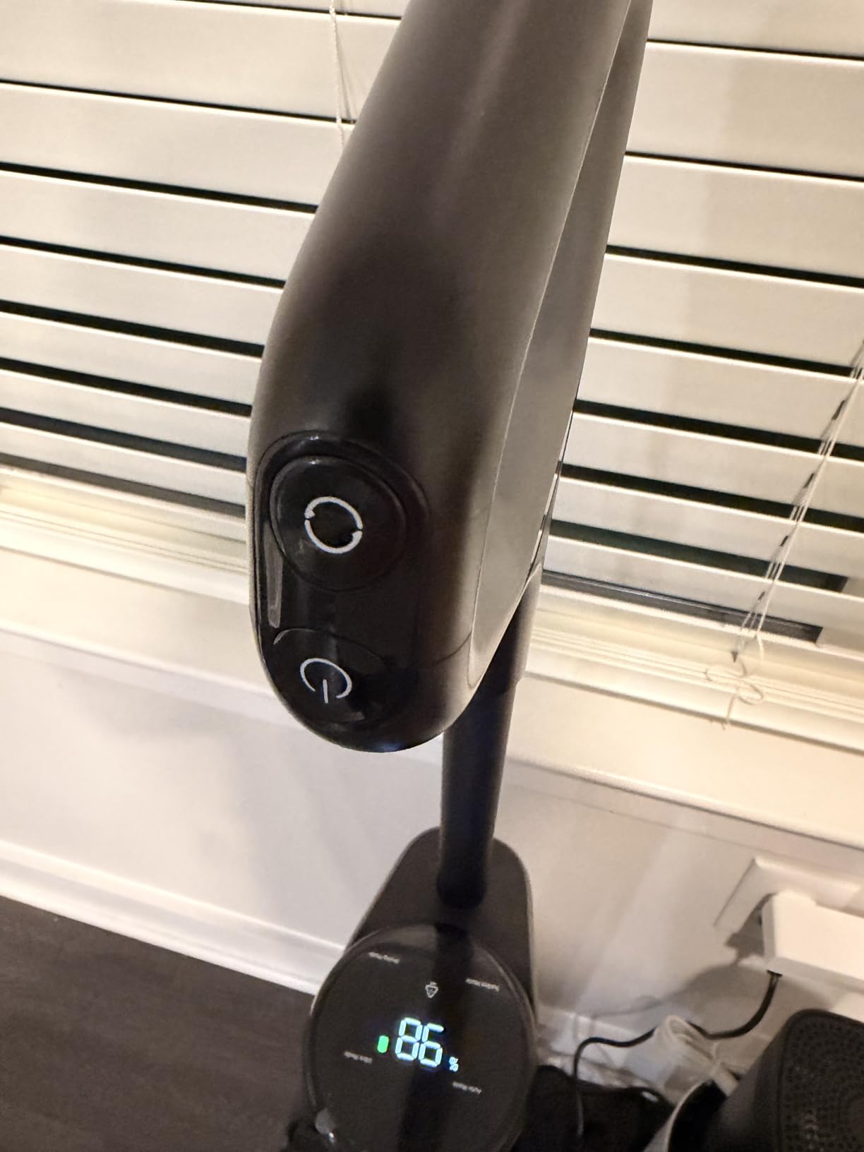 DREAME H12 PRO Vacuum Mop, Wet Dry Vacuum Cleaner for Hard Floor, Vacuum and Mop at The Same Time for Wet & Dry Messes, Auto Self-Cleaning, Edge to Edge Cleaning with Hot Air Drying customer photo 2