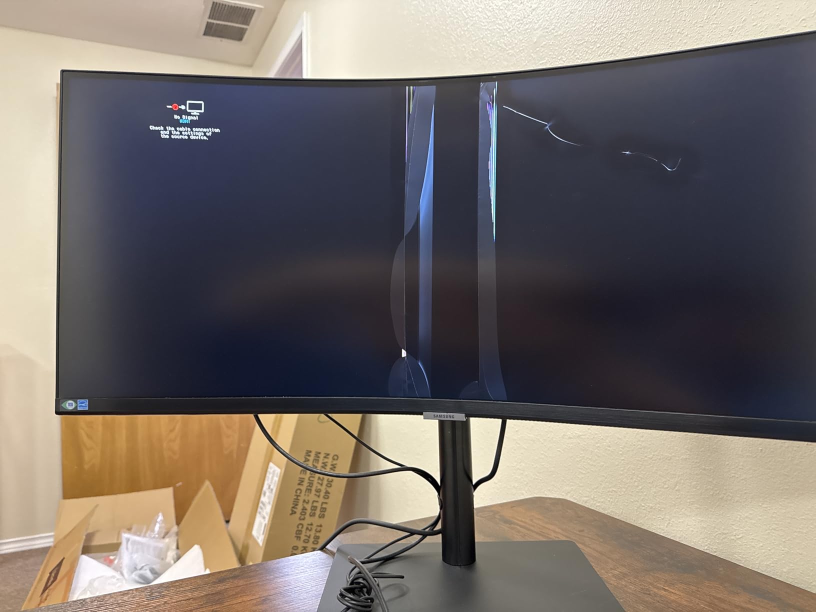 SAMSUNG Viewfinity S65UA Series 34-Inch Ultrawide QHD Curved Monitor, 100Hz, USB-C, HDR10 (1 Billion Colors), Height Adjustable Stand, TUV-certified Intelligent Eye Care (LS34A654UBNXGO), Black customer photo 1