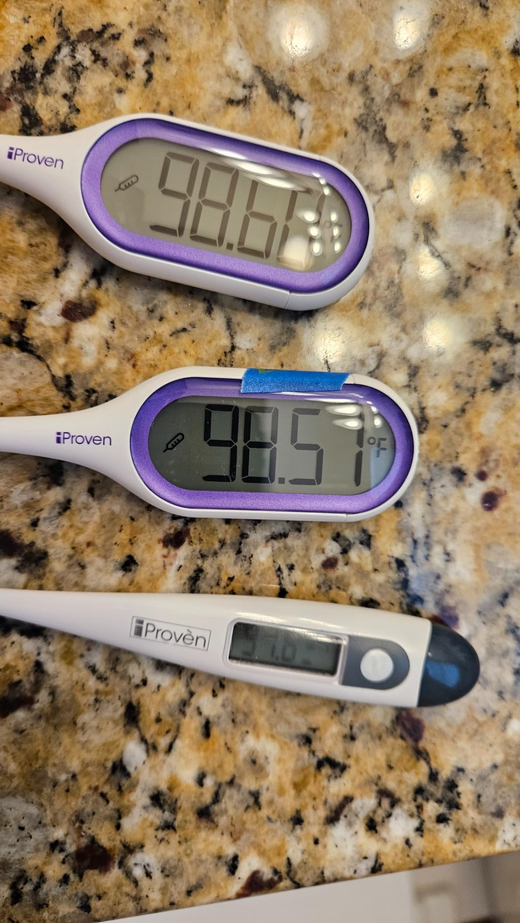 iProven Basal Body Thermometer, Easy to Use with Backlight & Big Digits | 1/100 Degree High Precision, BBT for Ovulation Tracking, 30 Memory Recall, Accurate Fertility Temperature Tracker customer photo 2