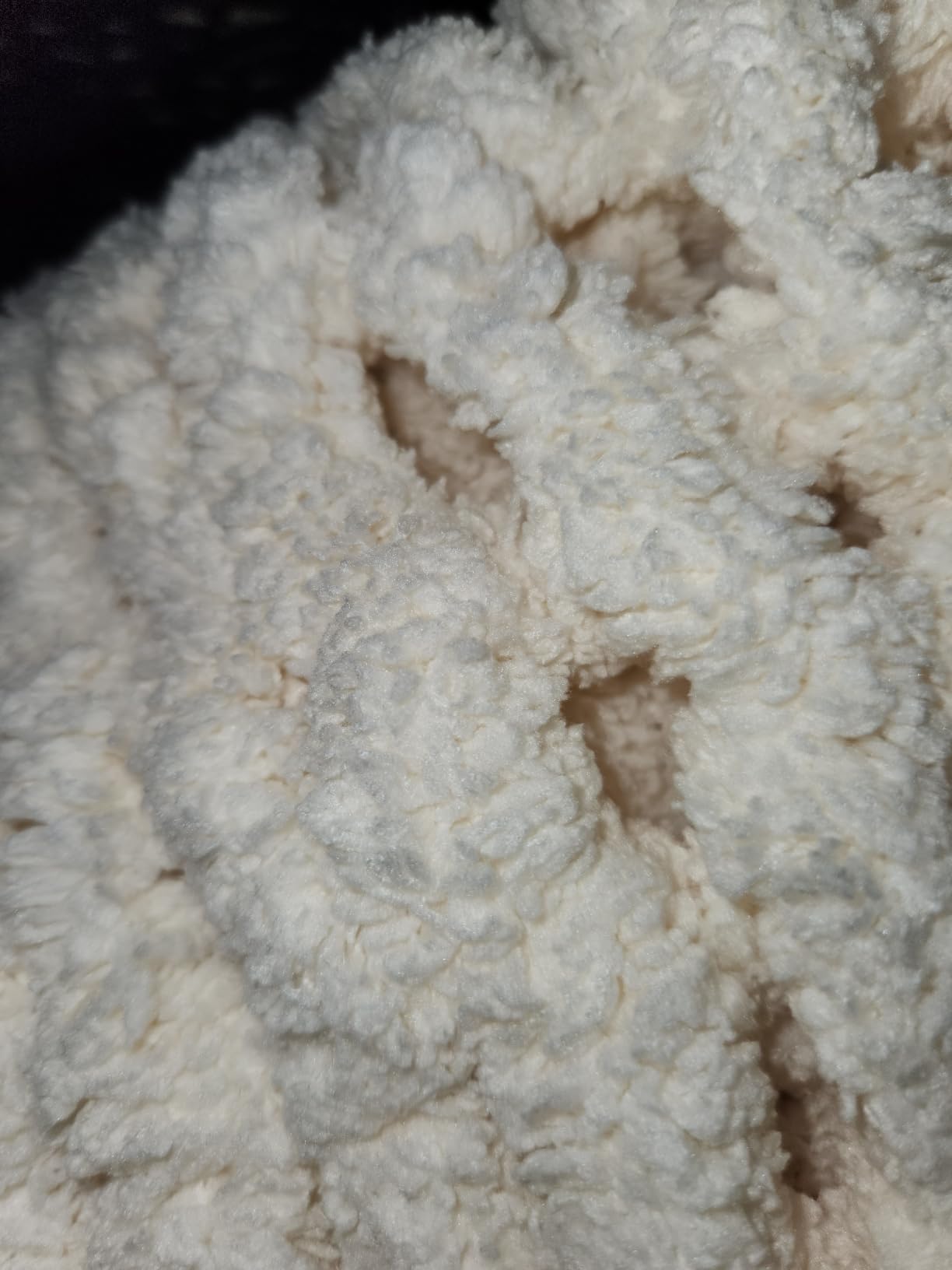 L'AGRATY Chunky Knit Throw Blanket for Couch, 50'' x 60'' Knit Throw, Ivory | Handmade Chenille Crochet Blanket for Sofa Bed, Thick Cable Knitted Blankets for Room Home Decor, Birthday Gift for Women Mom customer photo 2