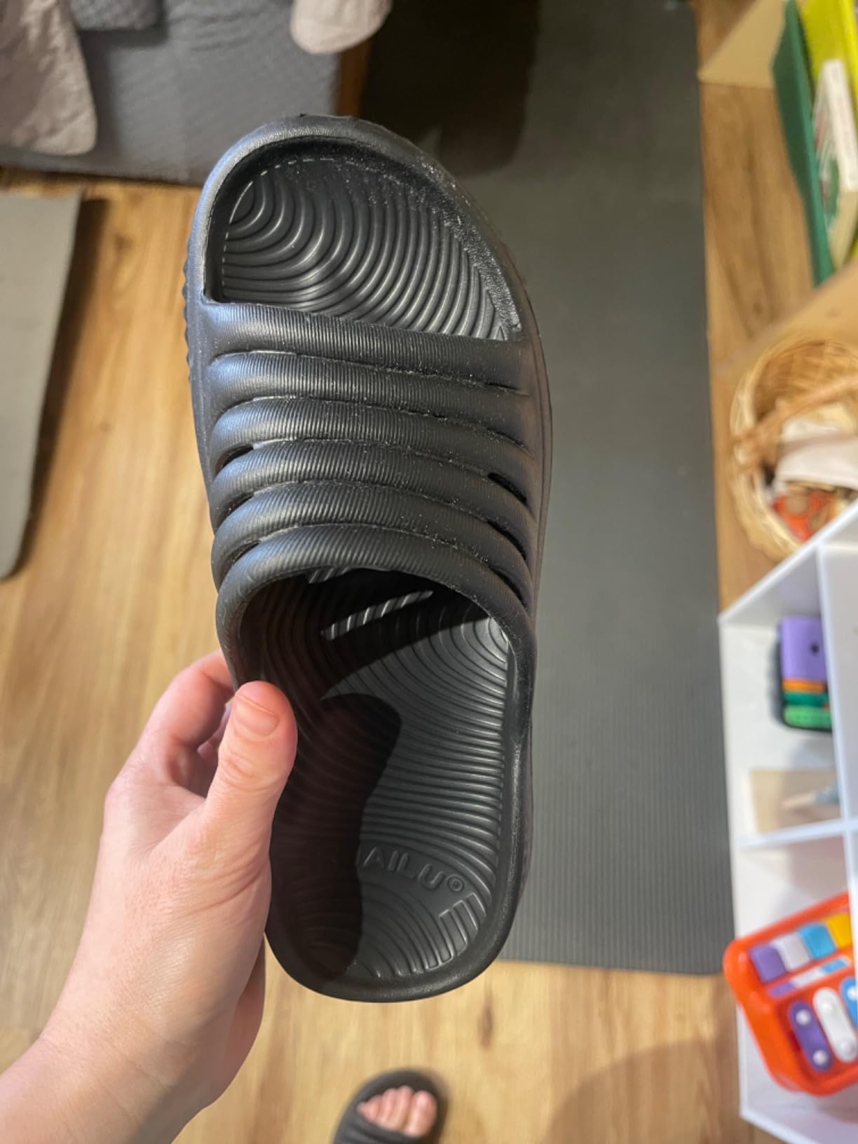 KuaiLu Women's Recovery Sandals with Comfortable Plantar Fasciitis Support - Orthotic Open Toe Sport Slides customer photo 2