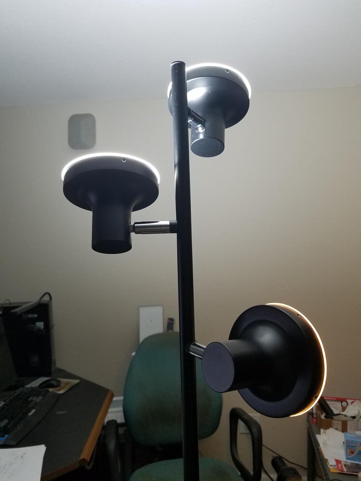 36W LED Tree Floor Lamp, Modern Dimmable Standing Lamp with Remote & Touch Control, 4 Color Temperatures, 3 Rotatable LED Light Floor Lamps for Living Room, Bedroom, Office customer photo 2