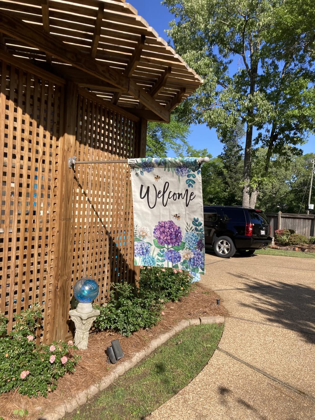 Baccessor Spring Summer Hydrangea House Flag Double Sided 28x40 Inch, Blue Purple Flower Floral Welcome Garden Flag Burlap Vertical Seasonal Farmhouse Yard Outdoor Decoration (Large) customer photo 2