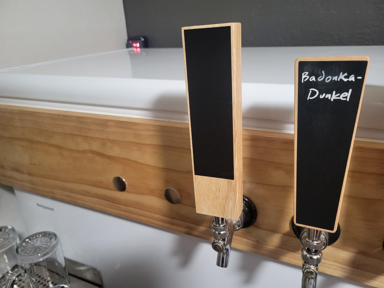 Beer Tap Handle, 4 Pack Tap Handles, Keg Tap Handle with 8 Pen and Gift Wrapping for Kegerator, Homebrew and Bars customer photo 1