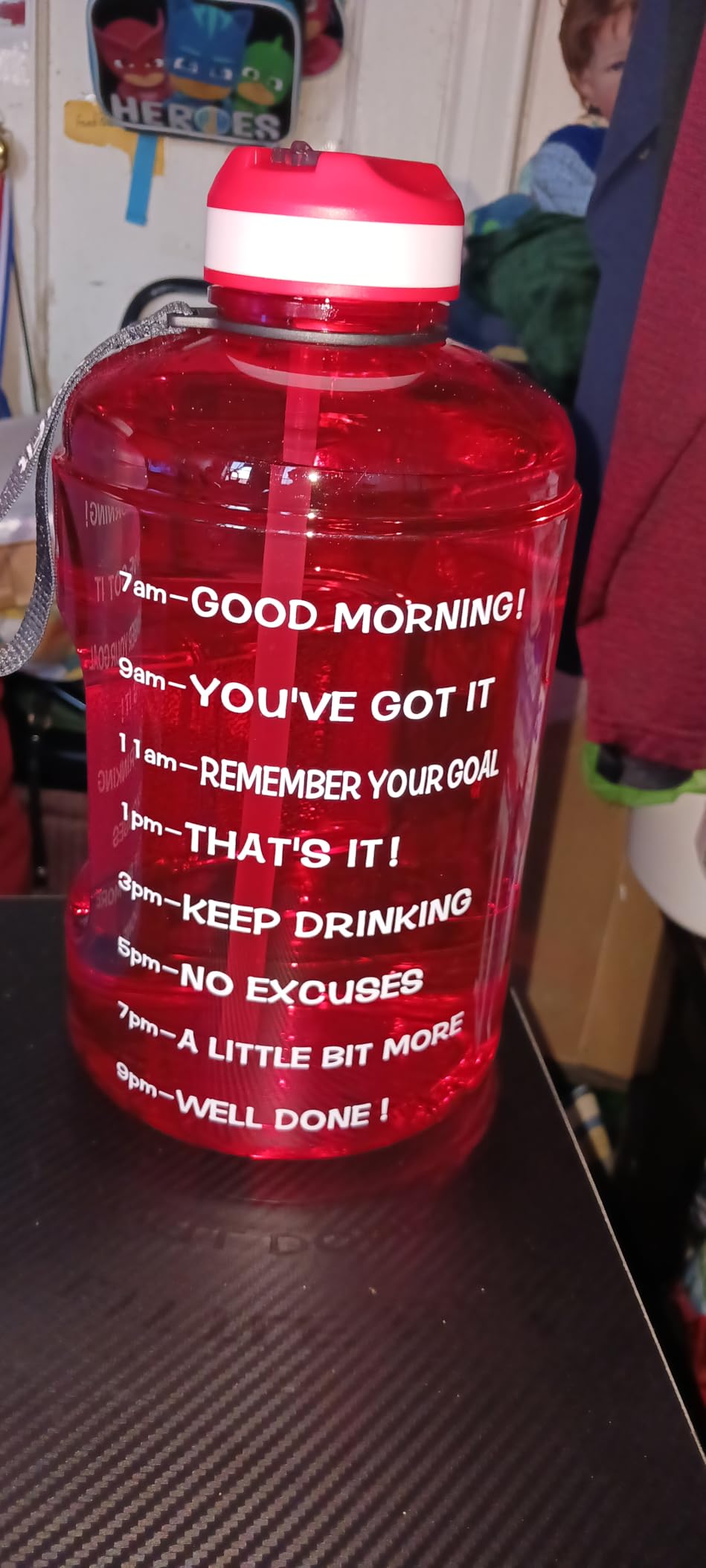 QuiFit Motivational Gallon Water Bottle - with Straw & Time Marker BPA Free Large Reusable Sport Water Jug with Handle for Fitness Outdoor Enthusiasts Leak-Proof customer photo 1