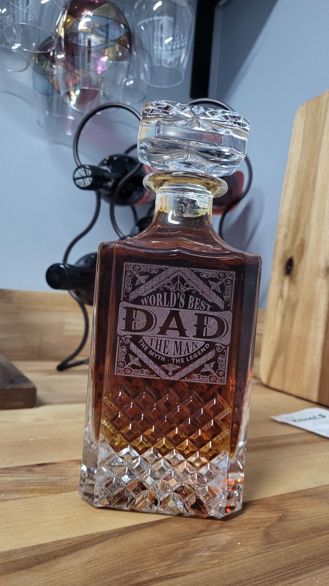 PONPUR Whiskey Decanter Engraved We The People American Flag, 750ml Whiskey Decanter Set with 2 Glasses, Fathers Day Patriotic Birthday Gifts For Men Dad, Liquor Scotch Bourbon Presents customer photo 1