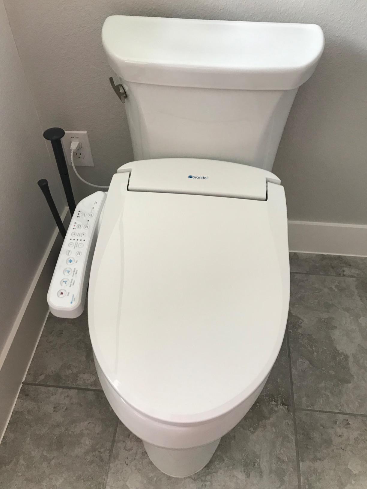 Kohler PureWash E580 Elongated Bidet Toilet Seat, White, Quiet-Close Lid Prevents Slamming, Self-Cleaning Wand, Adjustable Water Pressure with Multiple Cleansing Options | 32330-0 customer photo 2