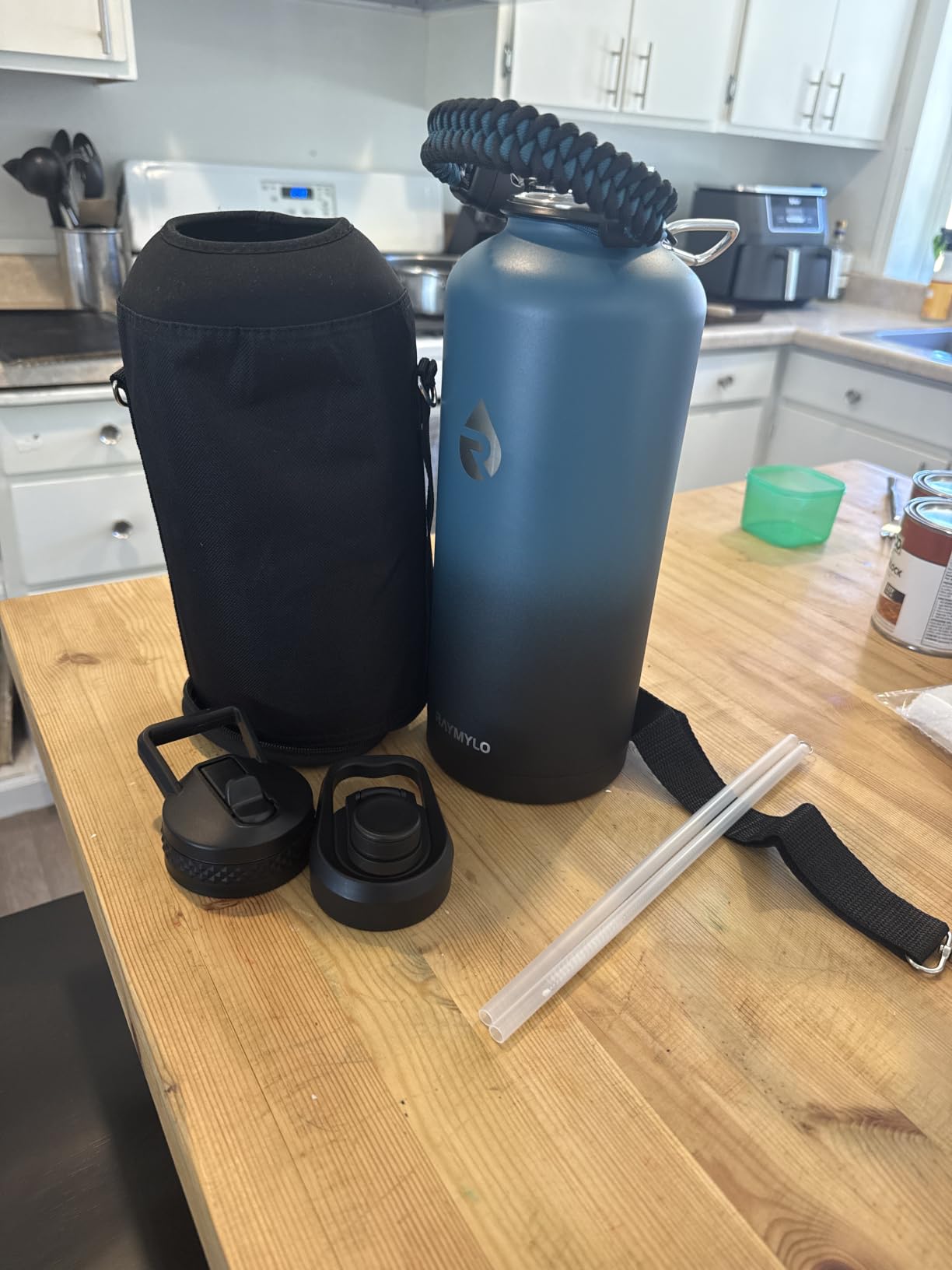 RAYMYLO One Gallon Water Bottle Insulated, Triple Walled Vacuum Stainless Steel (Cold for 48 Hrs), Leak Proof & Non-BPA, Large Water Flask Jug with Paracord Handle & Straw Spout Lids customer photo 1