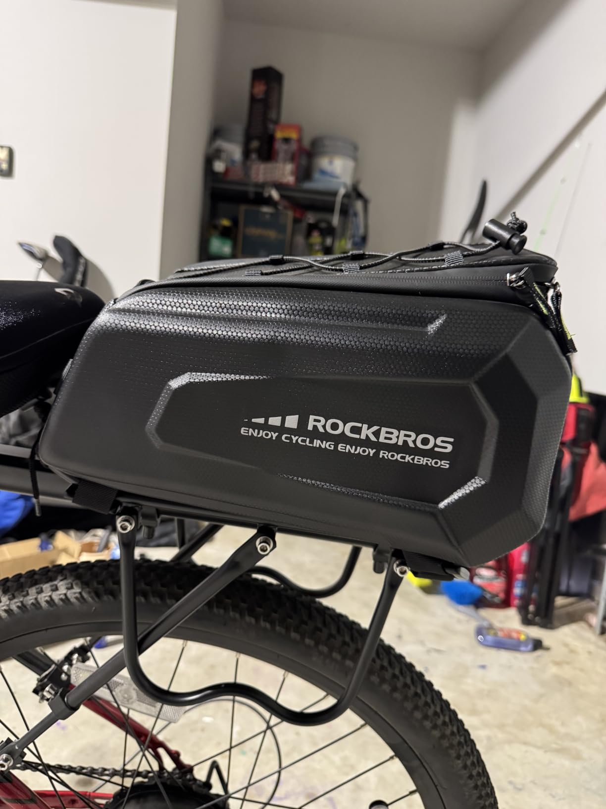 ROCKBROS Bike Rack Bags 9L Hard Shell Trunk Pannier Bag with Rain Cover | Large Capacity Rear Rack Bag with Hard Shell for Storage Versatile Rear Seat Bag for Daily Riding and Outdoor Trips customer photo 1