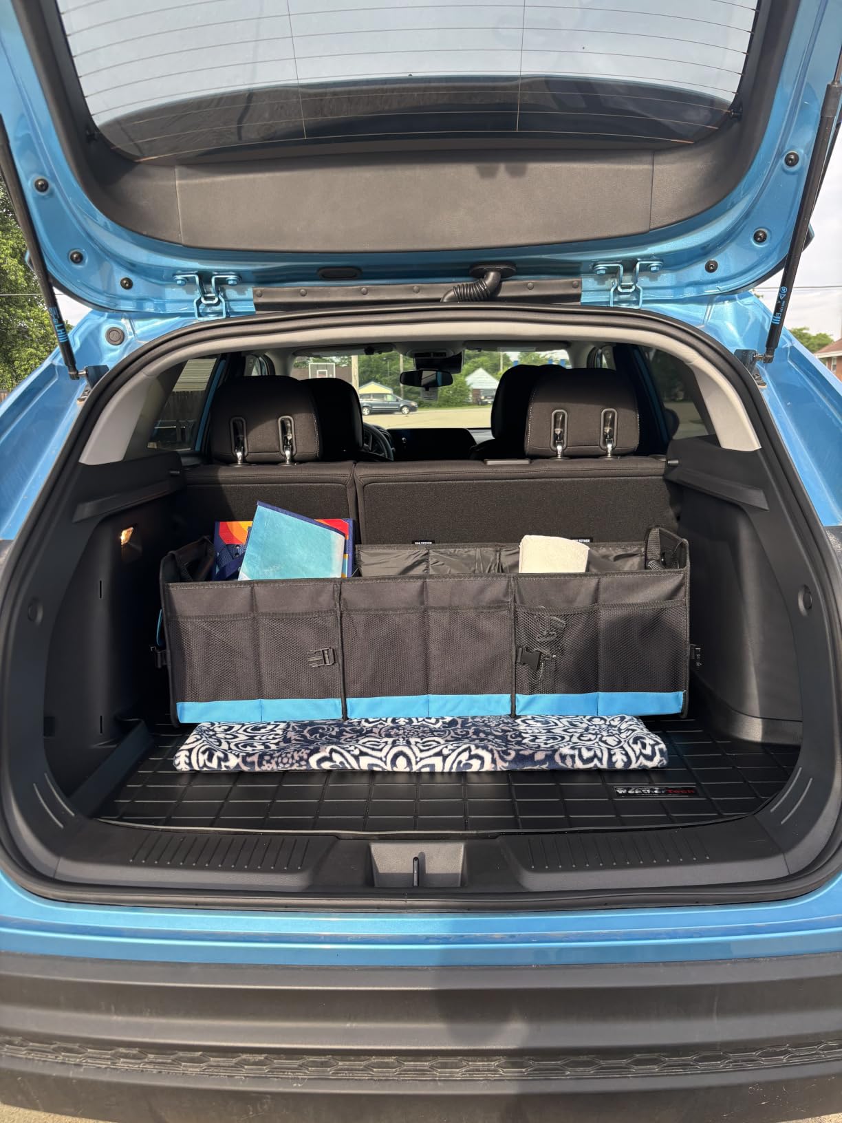 AOPHY Trunk Organizer - 95L Extra Large Capacity SUV Cargo Storage, Collapsible Waterproof Design with Non-Slip Bottom & Retractable Straps, Car Organizers for SUV, Truck, Sedan customer photo 1