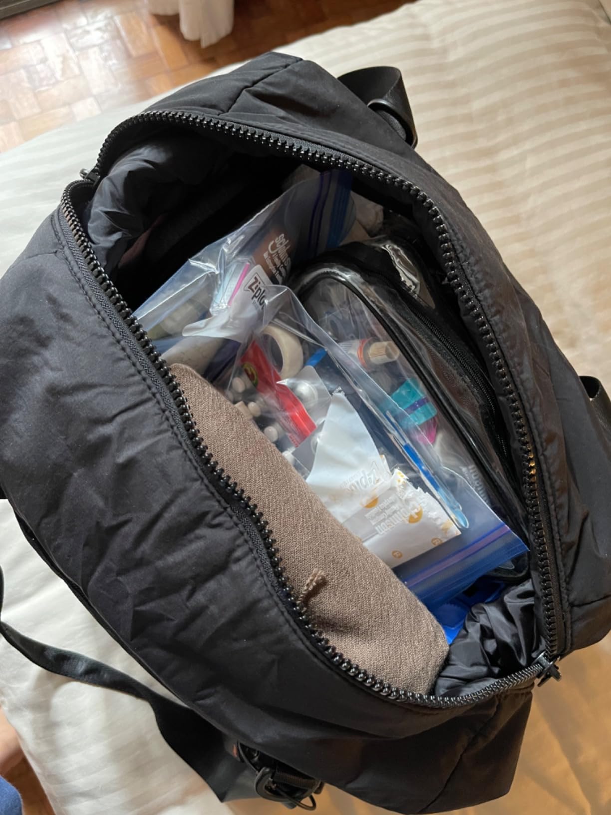 Weekender Bags for Women, BAGSMART Travel Duffel Bags with Shoe Compartment, Personal Item Travel Bag for Airlines customer photo 1