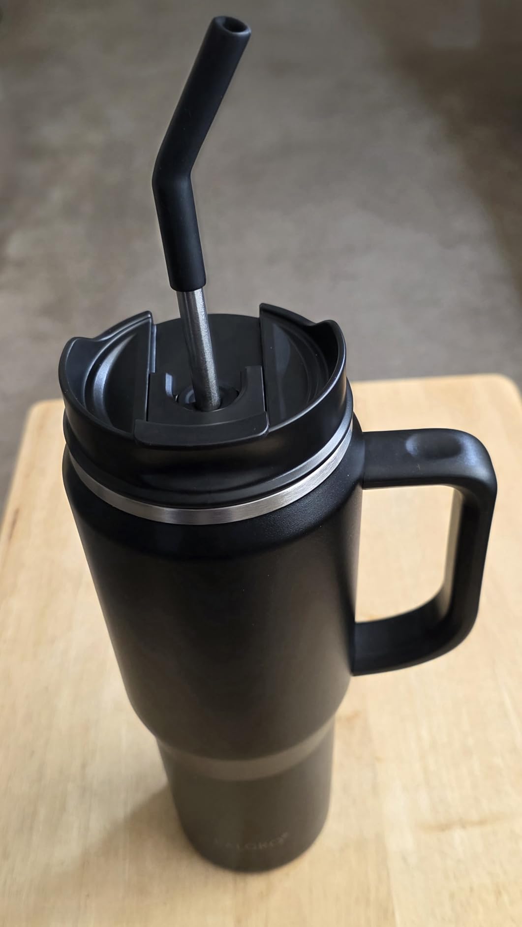 EALGRO 40 oz Tumbler with Handle, Insulated Tumblers with Lid and Straw, Leakproof Large Metal Sports Water Bottle Jug, Stainless Steel Travel Coffee Mug customer photo 2