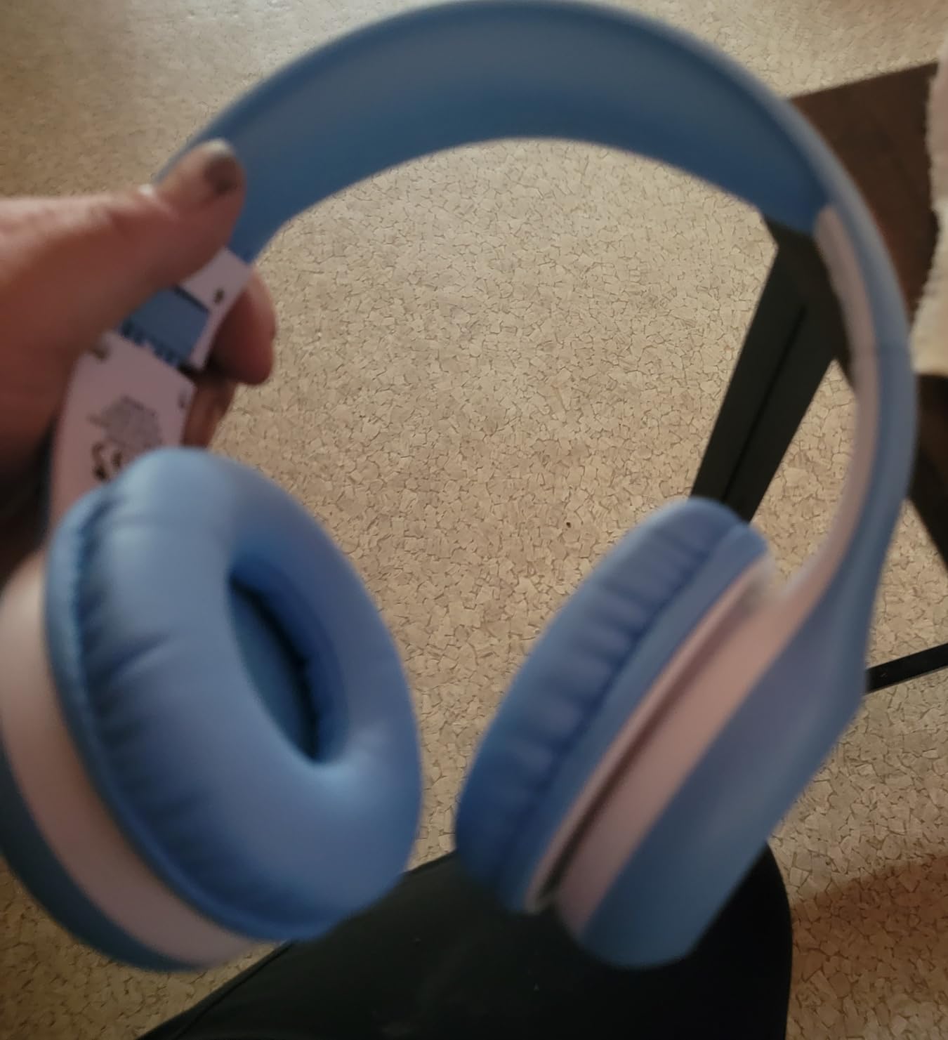 EarFun K2 Kids Bluetooth Headphones for School, Kids Headphones with Mic | Volume Limited, 60H Playtime, Built-in Mic, Stereo Sound, Foldable Over-Ear Headphones for Kids/Toddler/Travel/Tablet, Blue customer photo 1