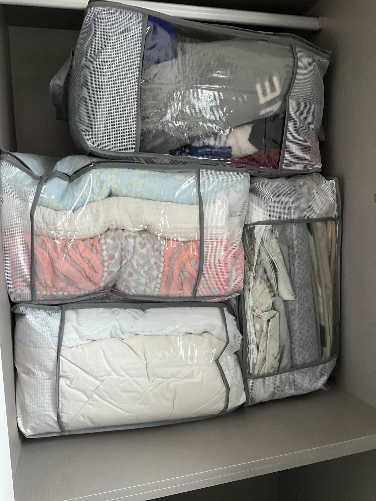 2 Pack Under Bed Storage Containers Bins, Humid-Proof Plastic Underbed Storage Bins, Clothes Storage and Organization Bags, Under the Bed Blanket Storage with Handles for Clothes, Bedroom customer photo 2