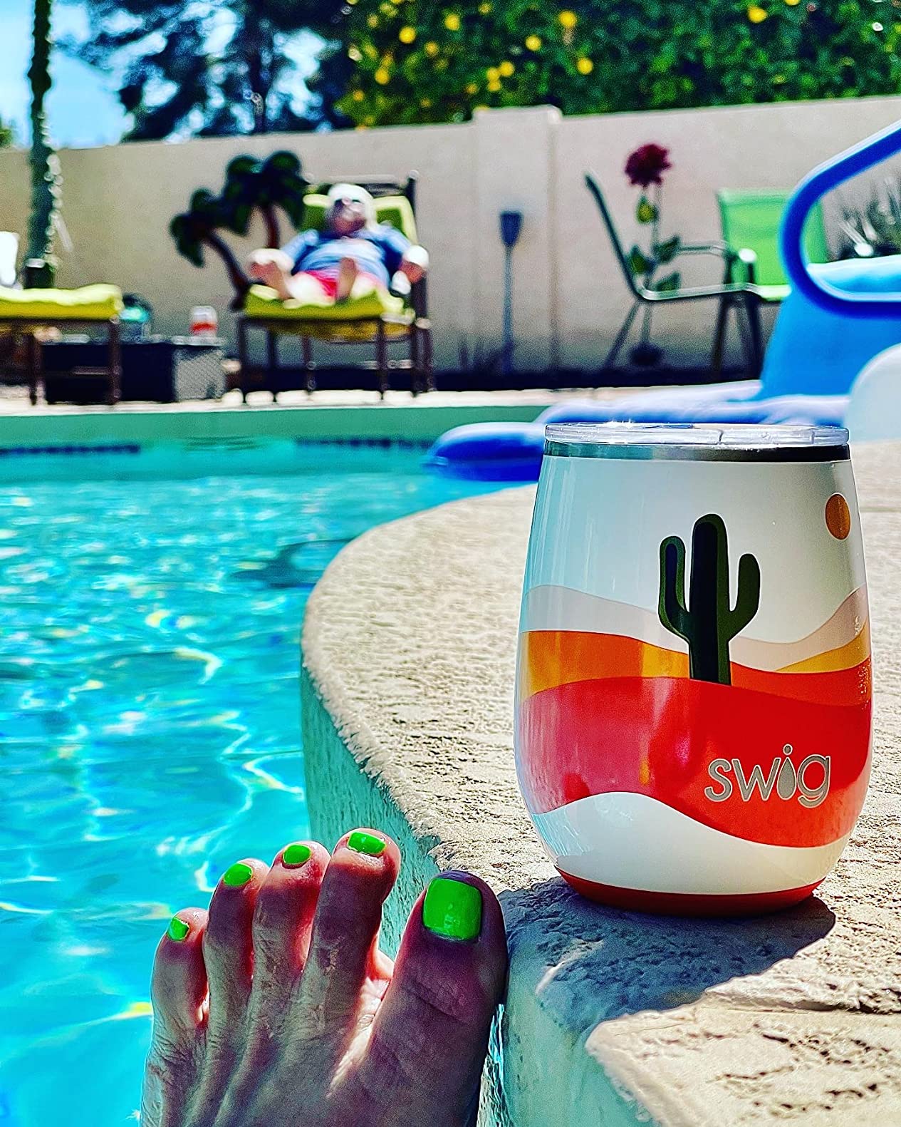 Swig Life 14oz Insulated Stemless Wine Cup, Moon Shine | Triple Insulated Stainless Steel - Stemless Wine Cup - Lid Included - Keeps Drinks Cold - Dishwasher Safe customer photo 1