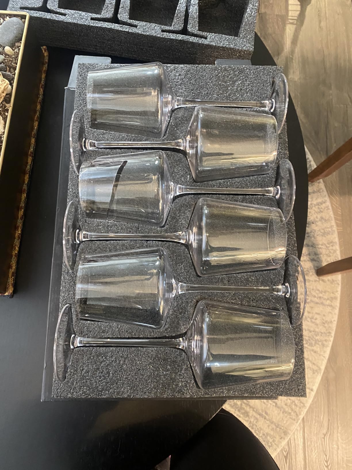 Chouggo 21Oz Crystal Wine Glasses Set of 6, Premium Large White or Red Wine Glasses, Hand Blown Tall Long Stem, Gifts for Women, Men, Wedding, Anniversary, Christmas, Birthday customer photo 2