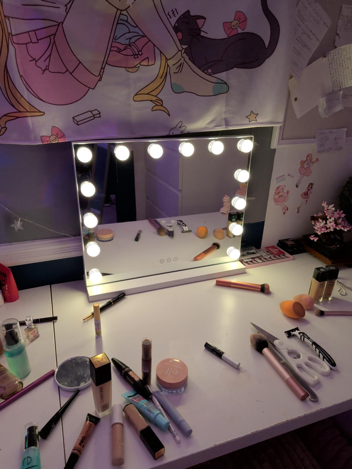 Vanity Mirror with Lights Lighted Makeup Mirror with Dimmable LED Bulbs, 3 Color Lighting Modes, USB Charging Port customer photo 1