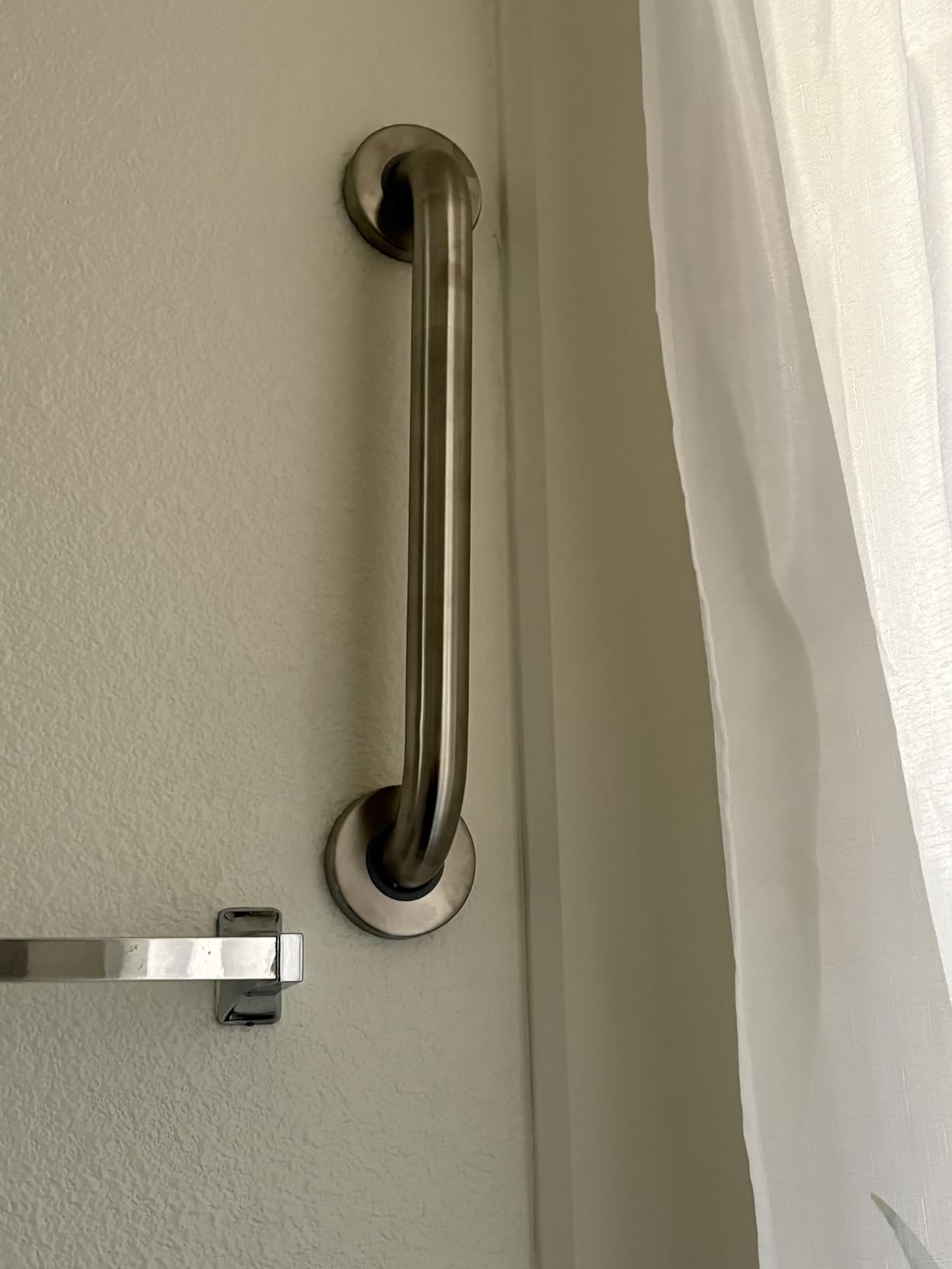 AmazerBath Shower Grab Bars 12-inch Brushed Nickel customer photo 2