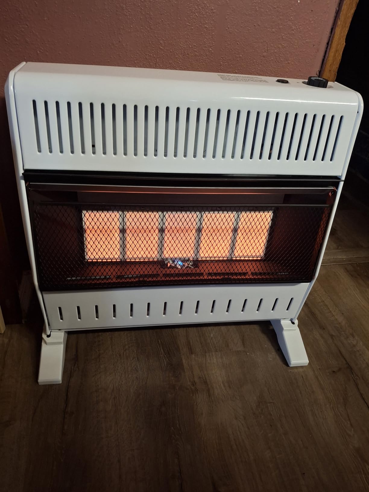 ProCom Heating Liquid Propane Ventless Infrared Plaque Heater With Base Feet - 25,000 BTU, T-Stat Control - Model# ML250TPA-B customer photo 2