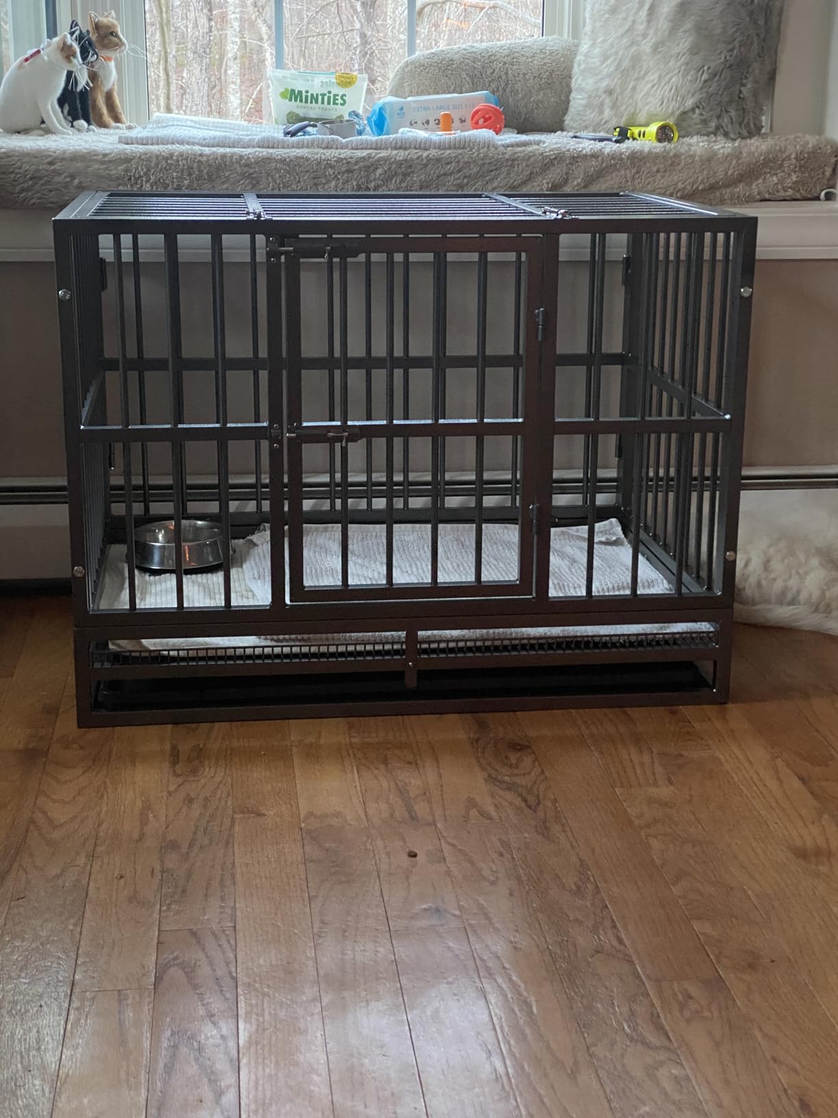 BOLDBONE 38 inch Heavy Duty Indestructible and Escape-Proof Dog Crate Cage Kennel for Large Dogs, High Anxiety Dog Crate with Removable Wire Trays and Wheels, Extra Large XL XXL, Black customer photo 2