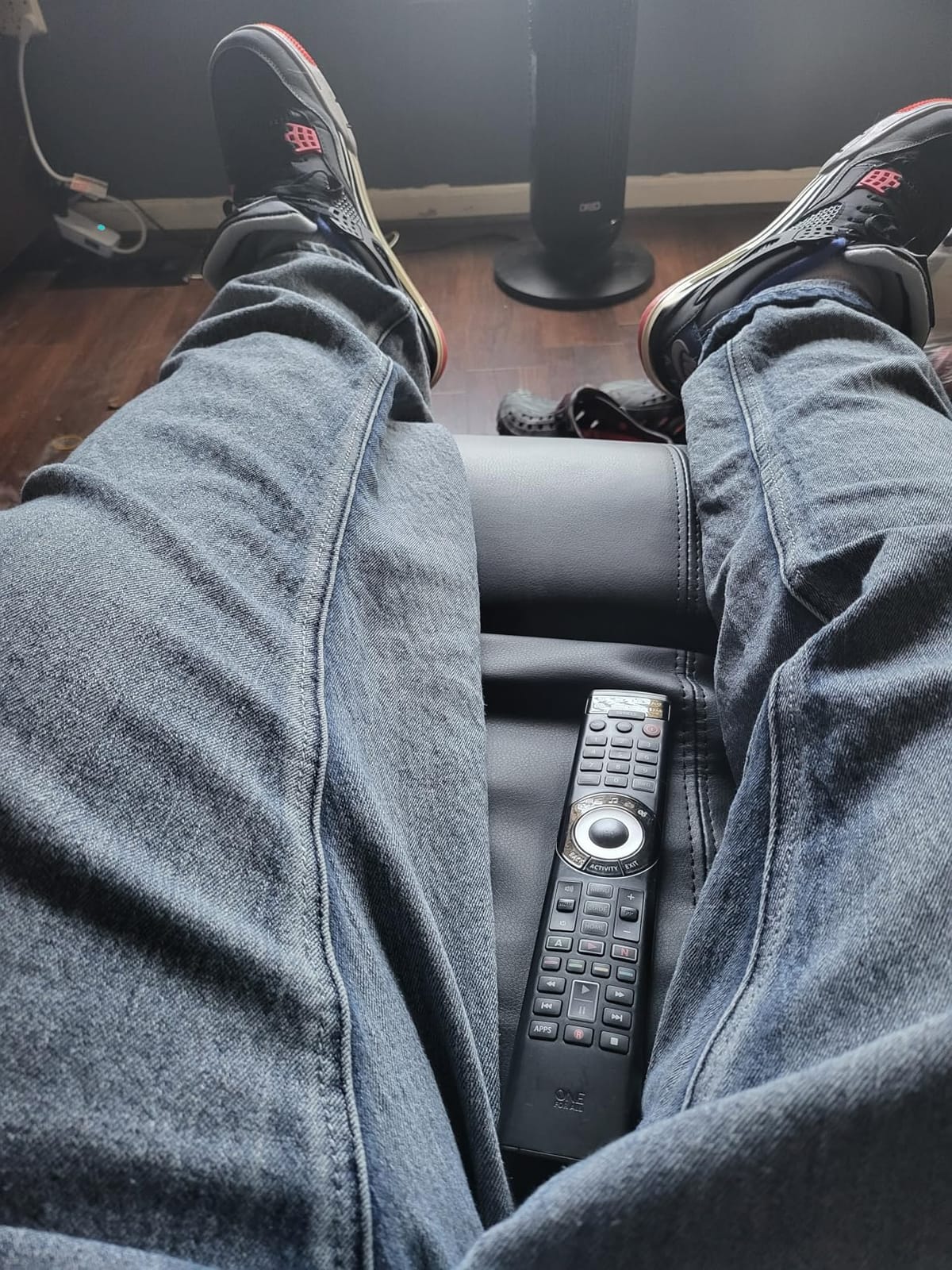 Korser Recliner Chair, Rocking Chair with Massage and Heat, 360 Degree Swivel Recliner Chairs for Adults, Rocker Manual Recliner with Remote Control and Cup Holder for Living Room, Bedroom, Nursery customer photo 1