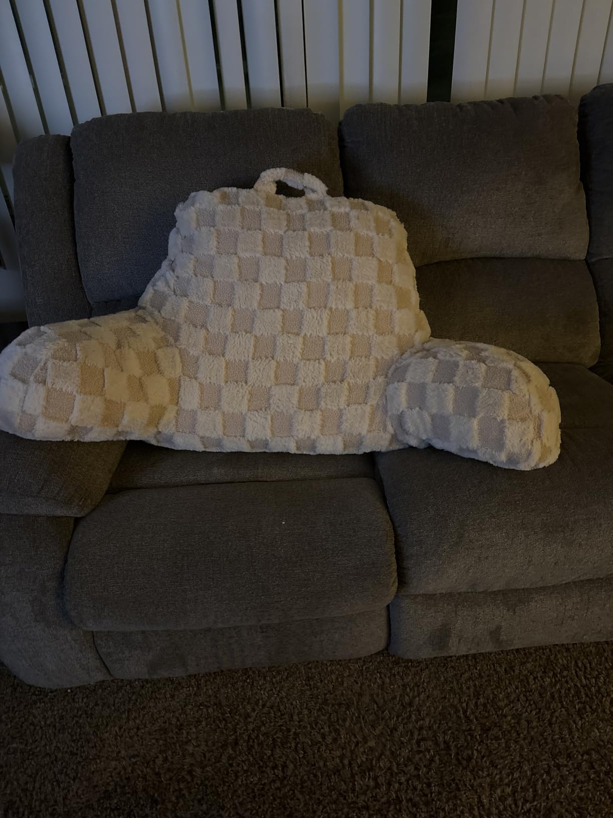 Aimuan Reading Pillow Checkered Bed Rest Wedge Backrest Checkerboard Pillow with Arms Back Support for Sitting Up in Bed Cushion Incline Rest Sleeping Snoring Pillow (Beige,Large) customer photo 2